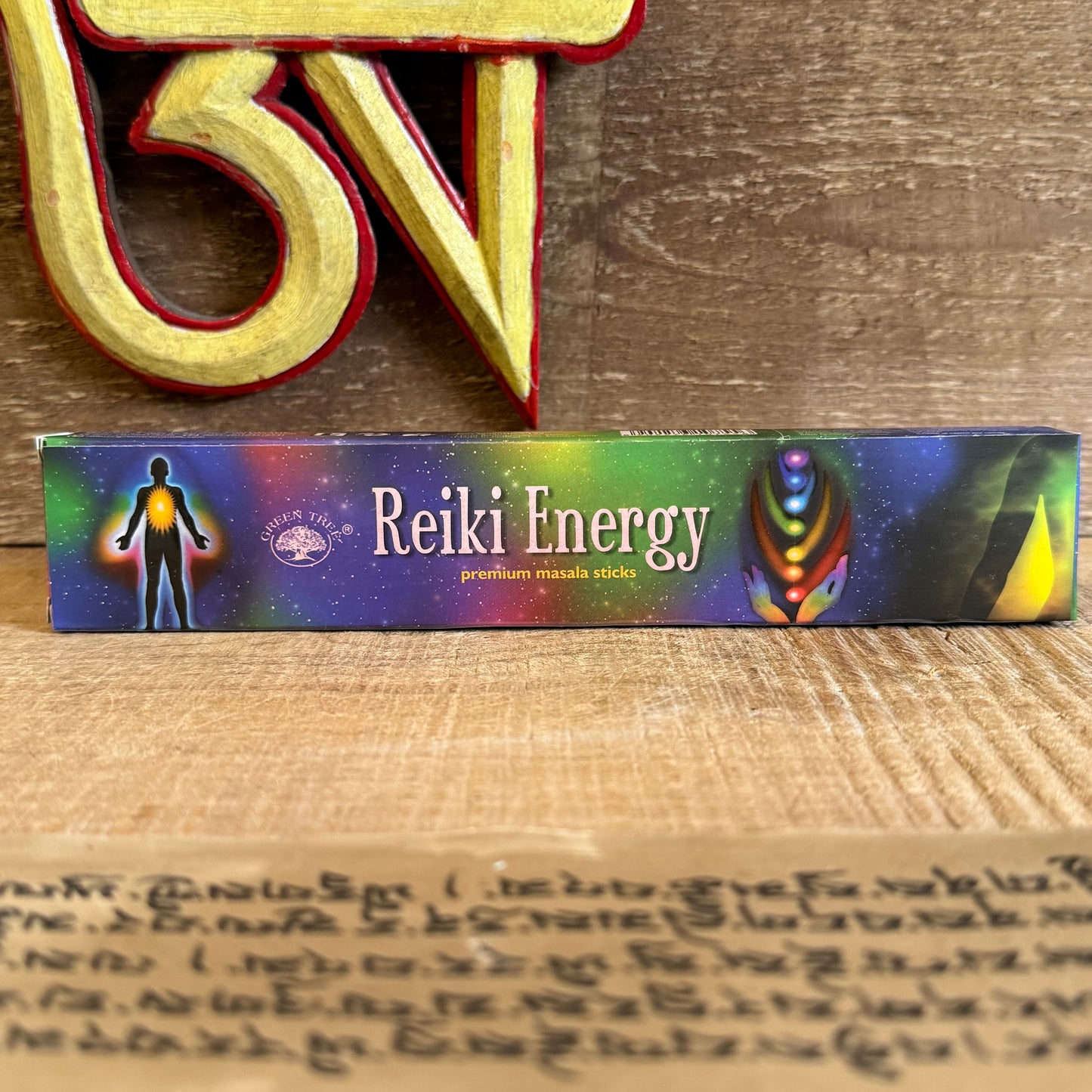 The Green Tree Reiki Incense is no mere fragrance—it is a sacred companion for those attuned to the flow of life force energy. Each hand-rolled stick is created using the time-honored Indian method, unchanged for over 400 years. Made from a blend of natural herbs, resins, woods, and healing oils, this incense gently opens your channels and clears energetic blocks, preparing your space for Reiki and deep inner work.
