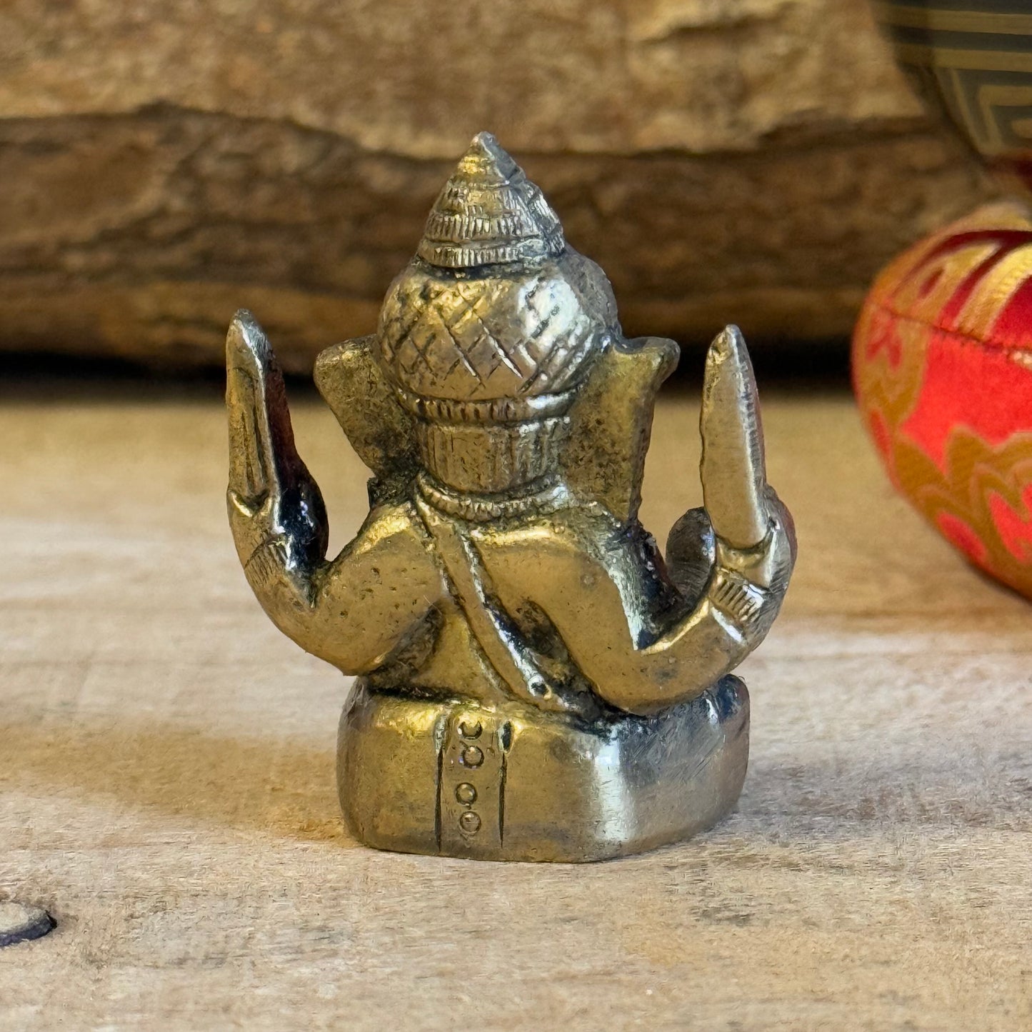 Discover a finely crafted 4.5 cm brass Ganesh statue, symbolizing wisdom, prosperity, and new beginnings. Perfect for homes, offices, or gifting. Order now for blessings and positivity!