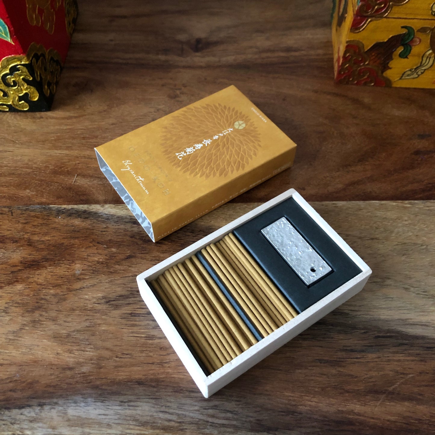 Oedo-Koh Chrysanthemum Incense (60 Sticks)