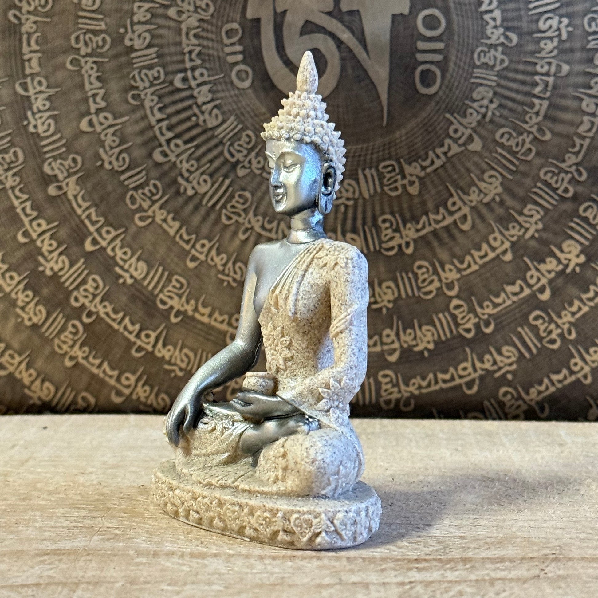 10 cm Buddha statue in meditation dhyana mudra, polyresin material.
