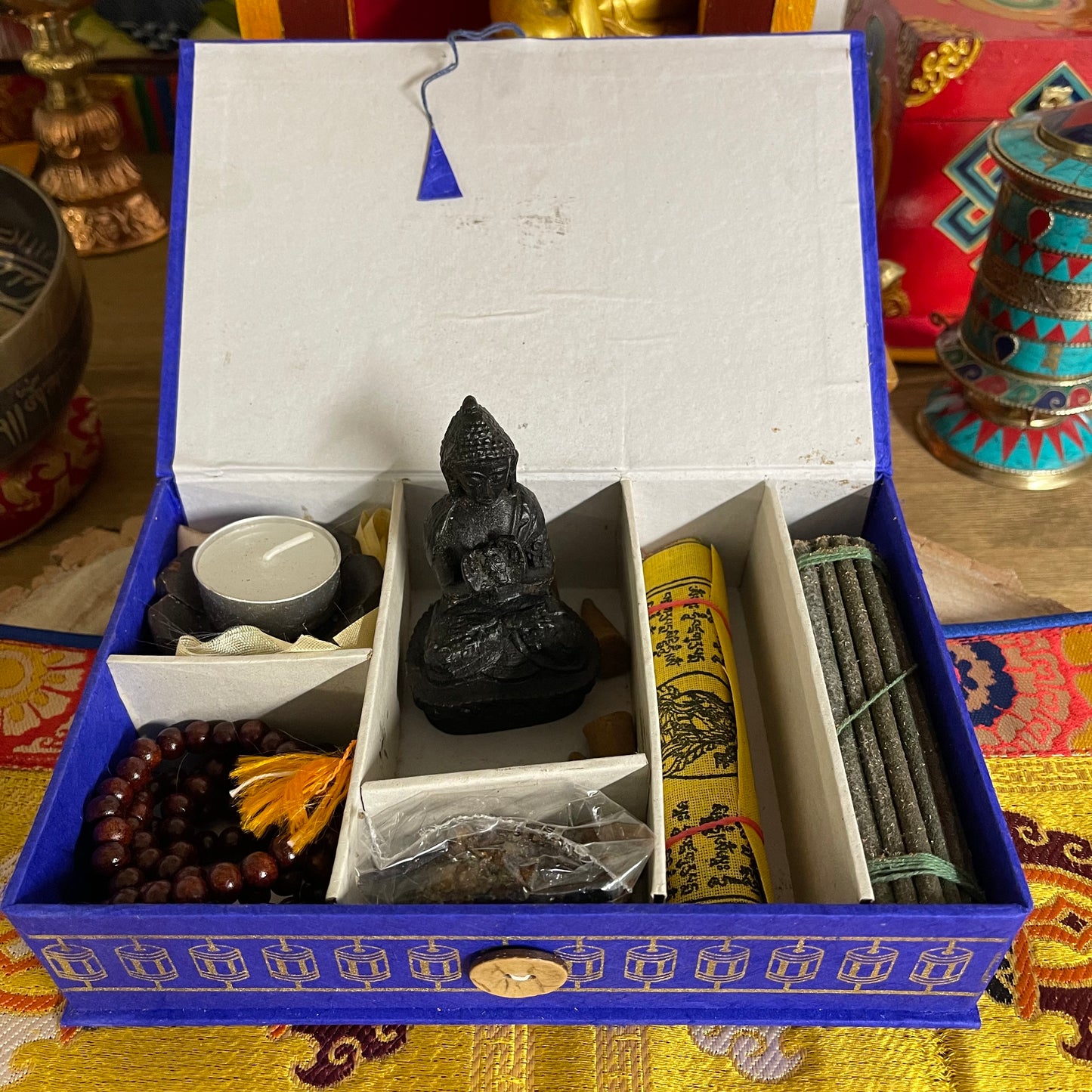 Traveling Alter And incense Gift Box Blue Om