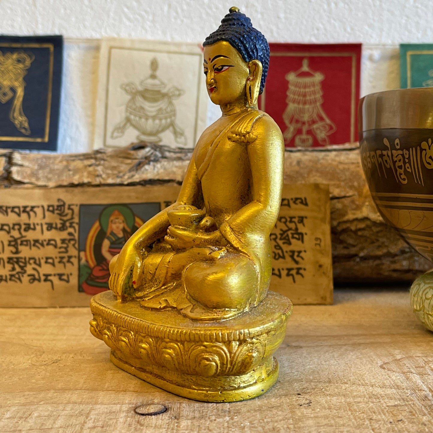 Golden Resin Statue of Shakyamuni Buddha 14cm