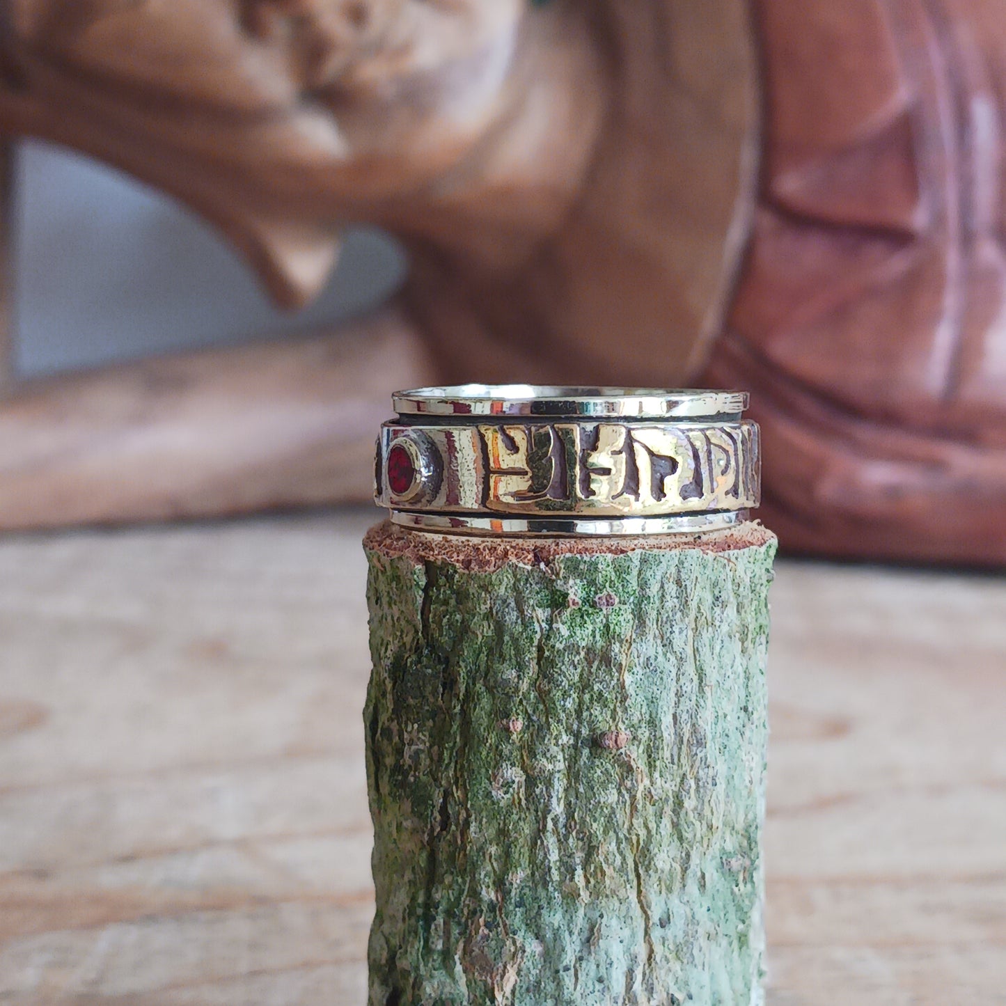 Tibetan Mantra Brass Spinning Ring