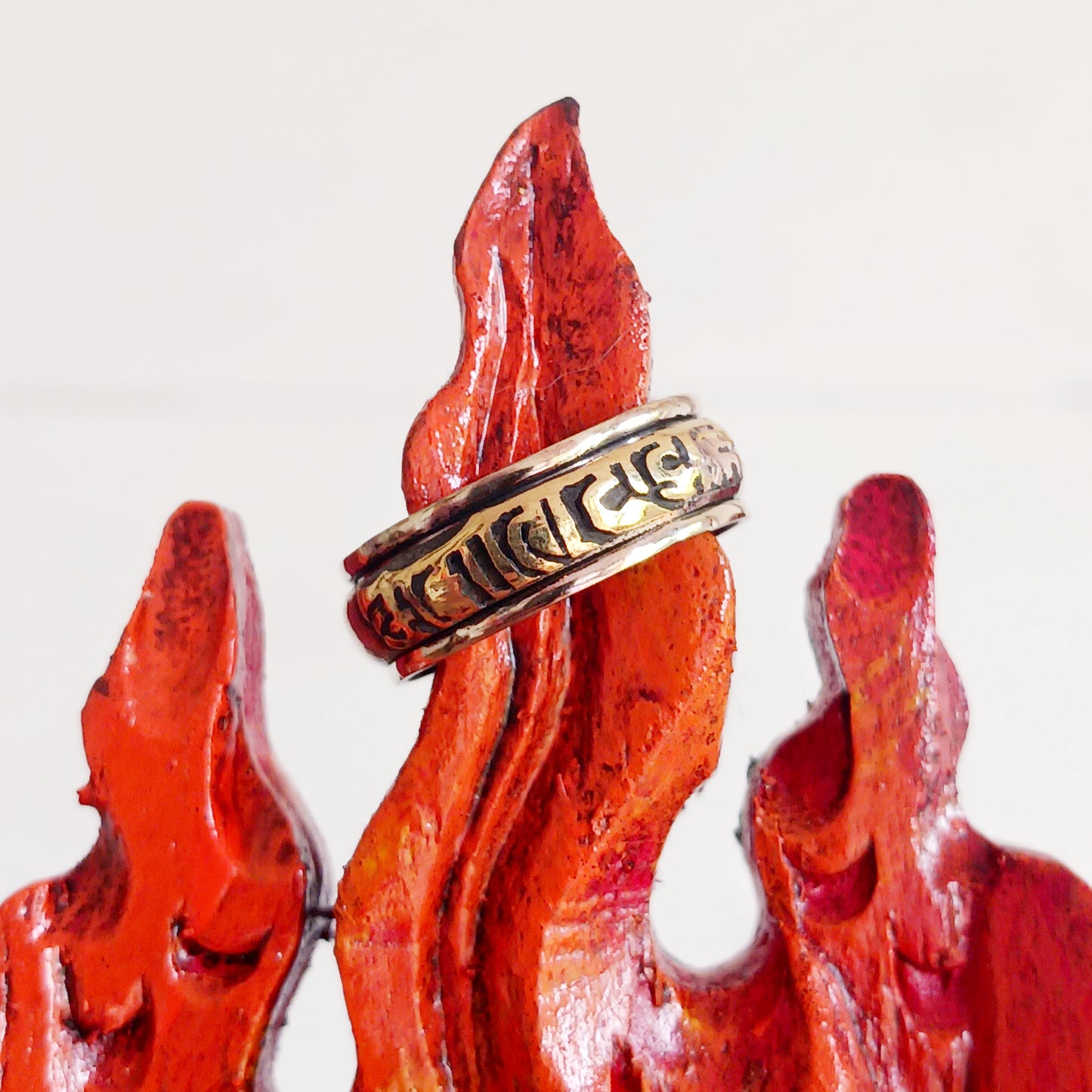 Tibetan Mantra Spinning Copper Finger Ring