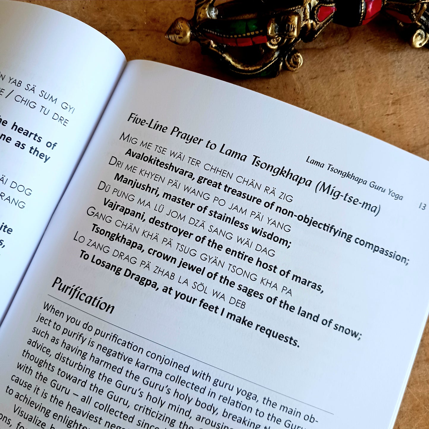 This text contains a method for practicing the Hundred Deities of Tushita (Ganden Lhagyama) according to the instructions of Lama Zopa Rinpoche. Ganden Lama is a seven-limb practice related to Lama Tsongkhapa.