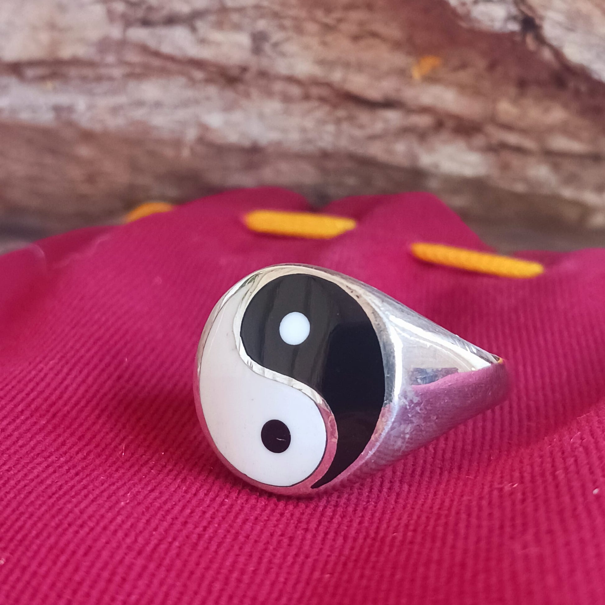 Yin Yang Ring 925 solid Silver