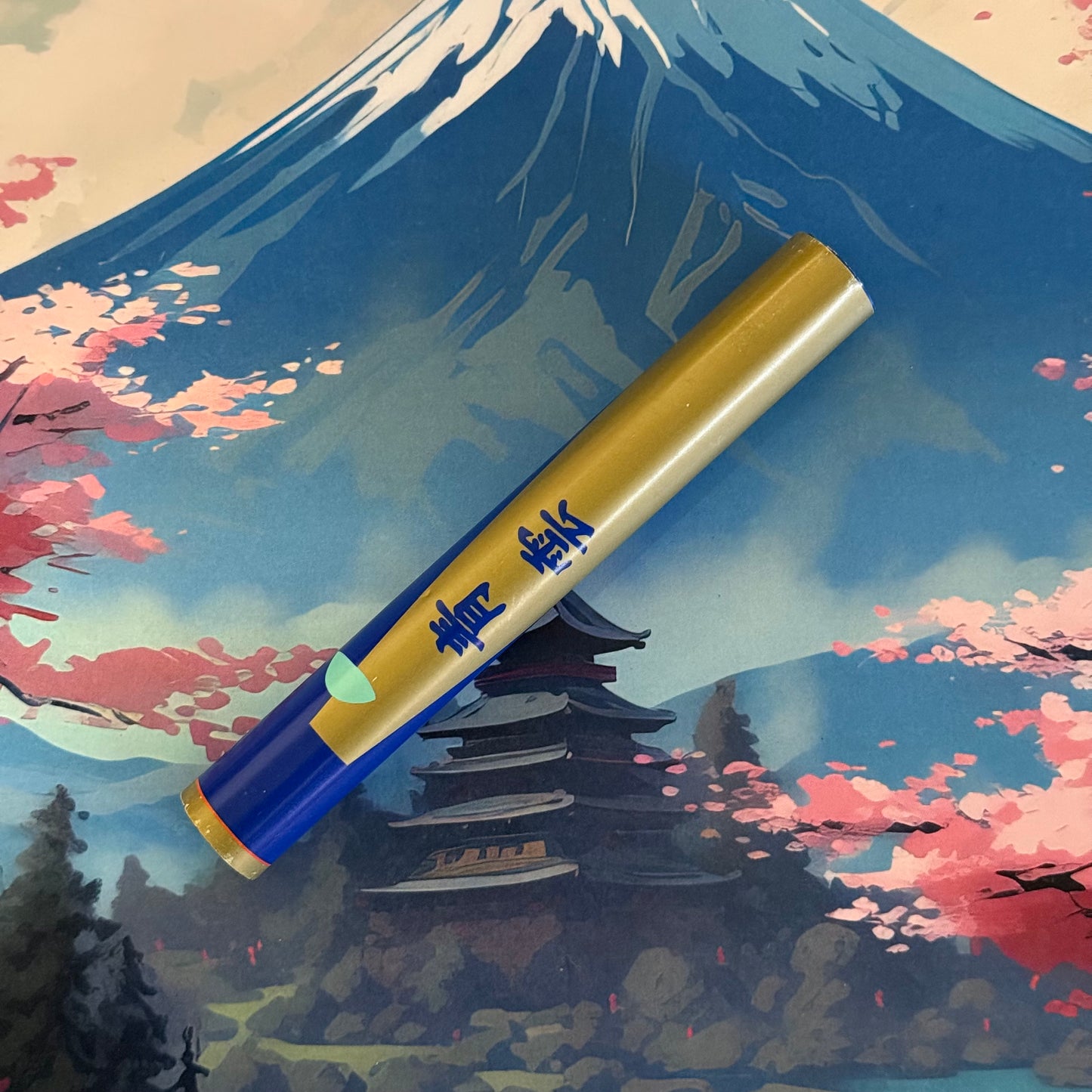 Seiun Violet Japanese incense sticks with floral scent and Mount Fuji packaging