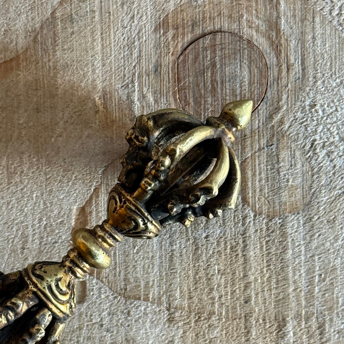 10cm Kirtimukha Dorje vajra, a sacred Tibetan Buddhist ritual object symbolising compassion, protection, and indestructible awakened action.