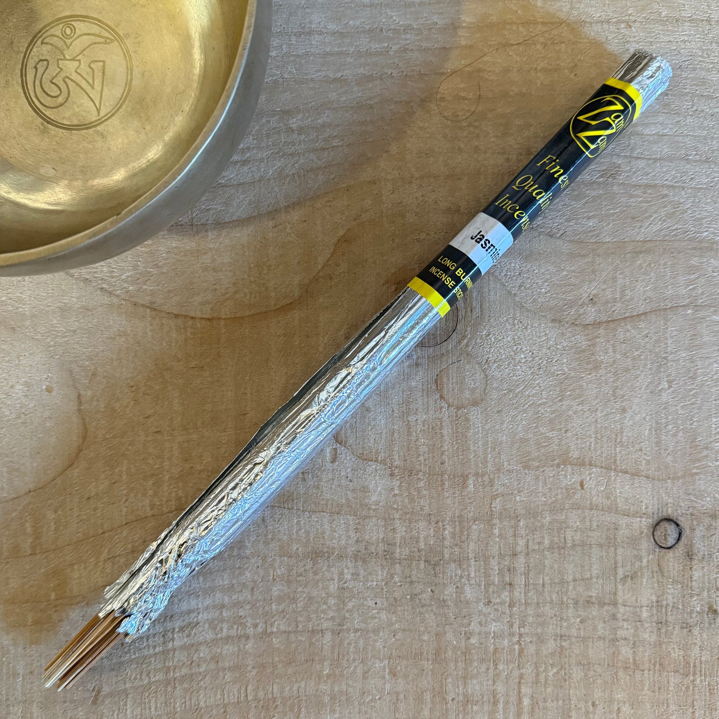 Zam Zam Jasmine incense sticks with a soft floral aroma. Long burning hand rolled incense for meditation, relaxation, and ritual use.