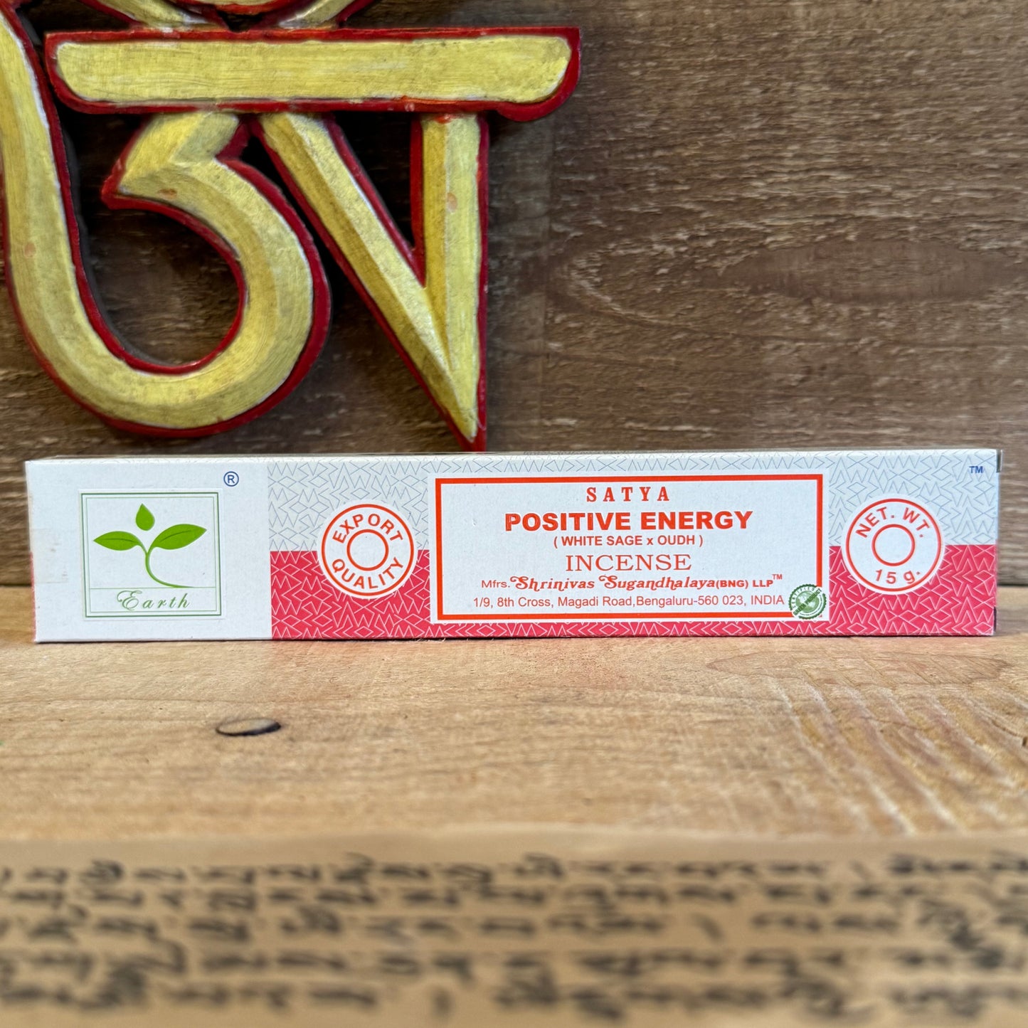 In the stillness between breaths, Satya Earth – White Sage &amp; Oudh (Positive Energy) unfolds its sacred fragrance. White sage, honoured for centuries for its power to cleanse and purify, sweeps away stagnant energy, preparing the mind and spirit for renewal. Oudh, the rare and precious agarwood, carries a deep, spiritual warmth—grounding the heart, balancing the mind, and radiating a gentle yet enduring positivity.