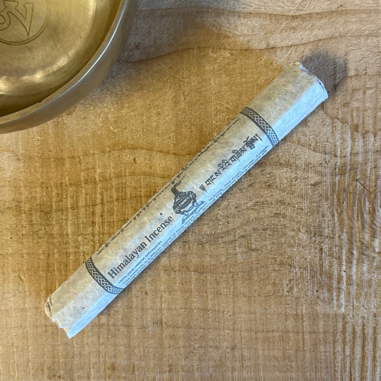 Quality Himalayan Incense – Hand-Rolled for Prayer & Peace

Handcrafted Himalayan incense made with aloe wood, saffron & sandalwood. Ideal for prayer, meditation, and spiritual harmony.