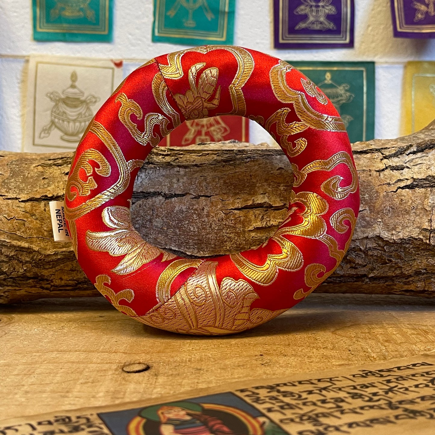 Doughnut Singing Bowl Cushion 14 Cm Red