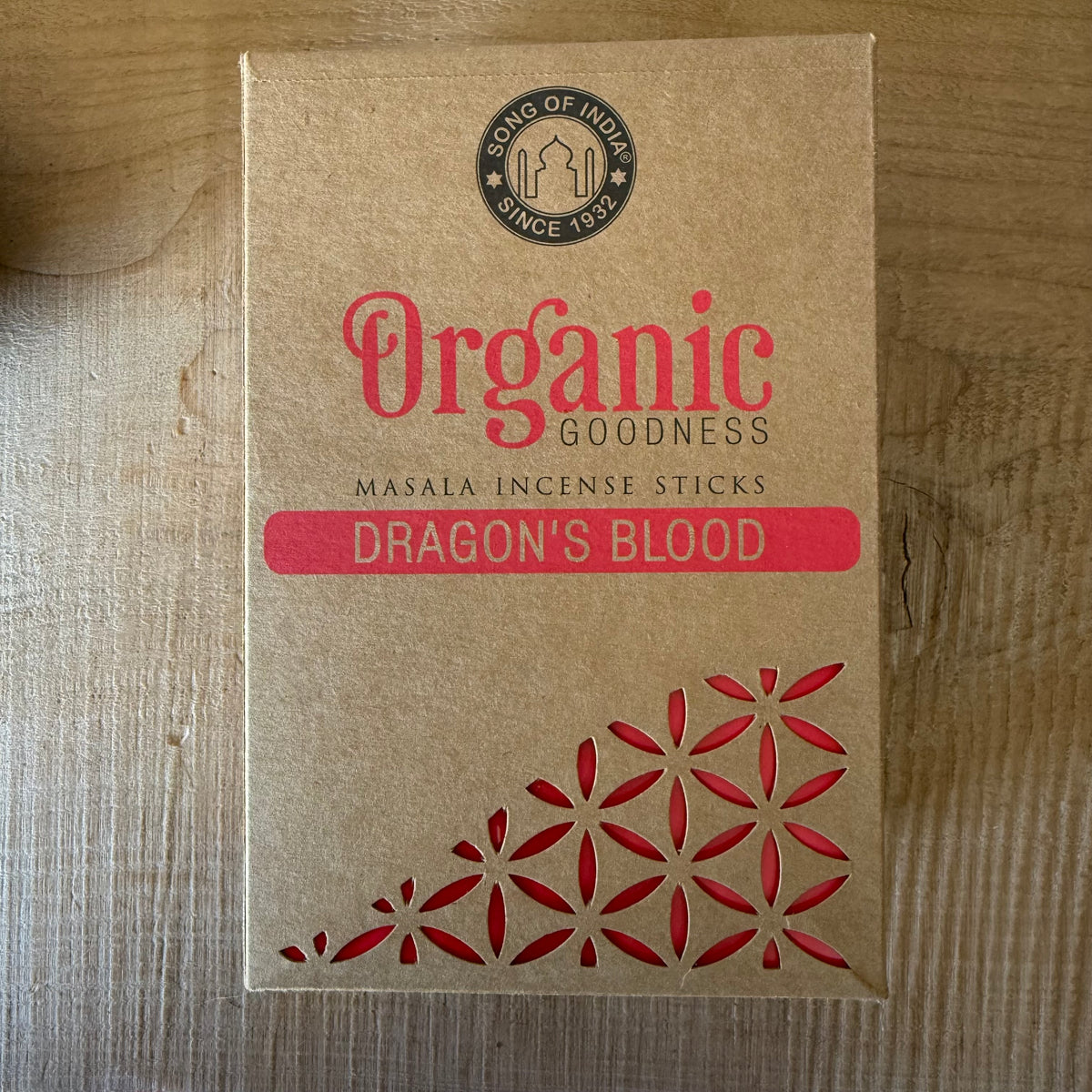 Song of India Organic Dragon's Blood incense sticks, 15g pack of handmade Indian masala incense made with 96% organic ingredients