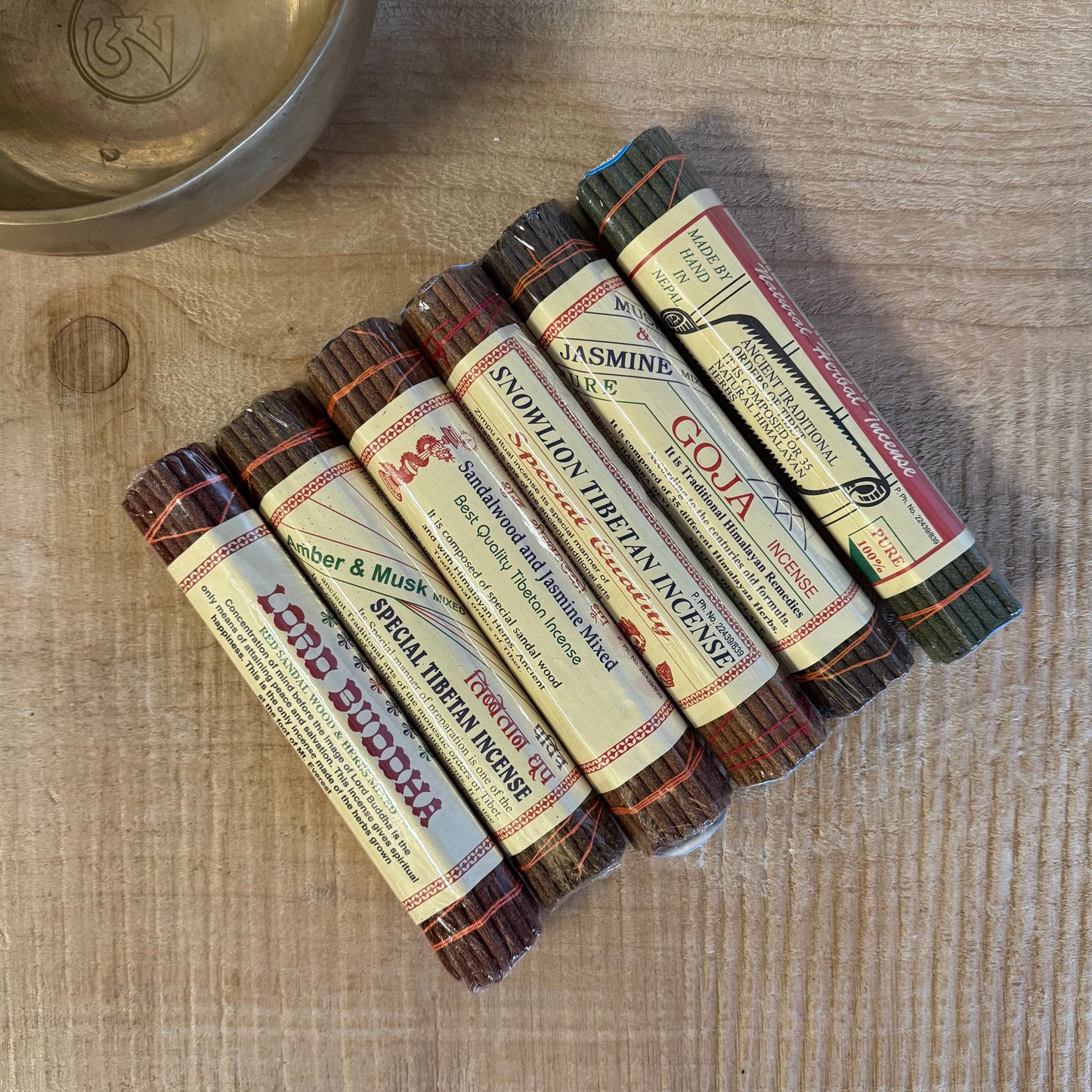 Chandra Devi Nepalese Tibetan Buddhist incense set with six herbal aromas