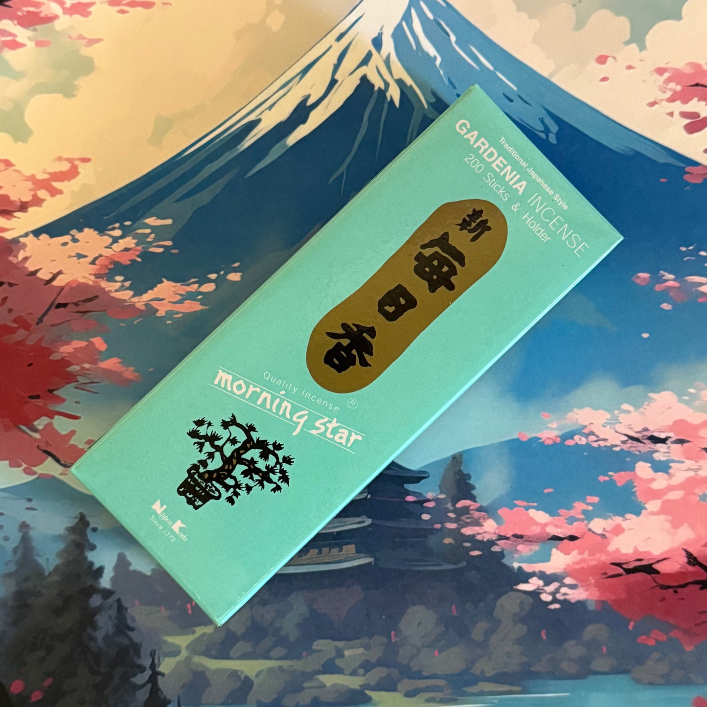 Enjoy Morning Star Gardenia incense by Nippon Kodo. Clean-burning Japanese incense with a sweet, gentle floral aroma for everyday relaxation.