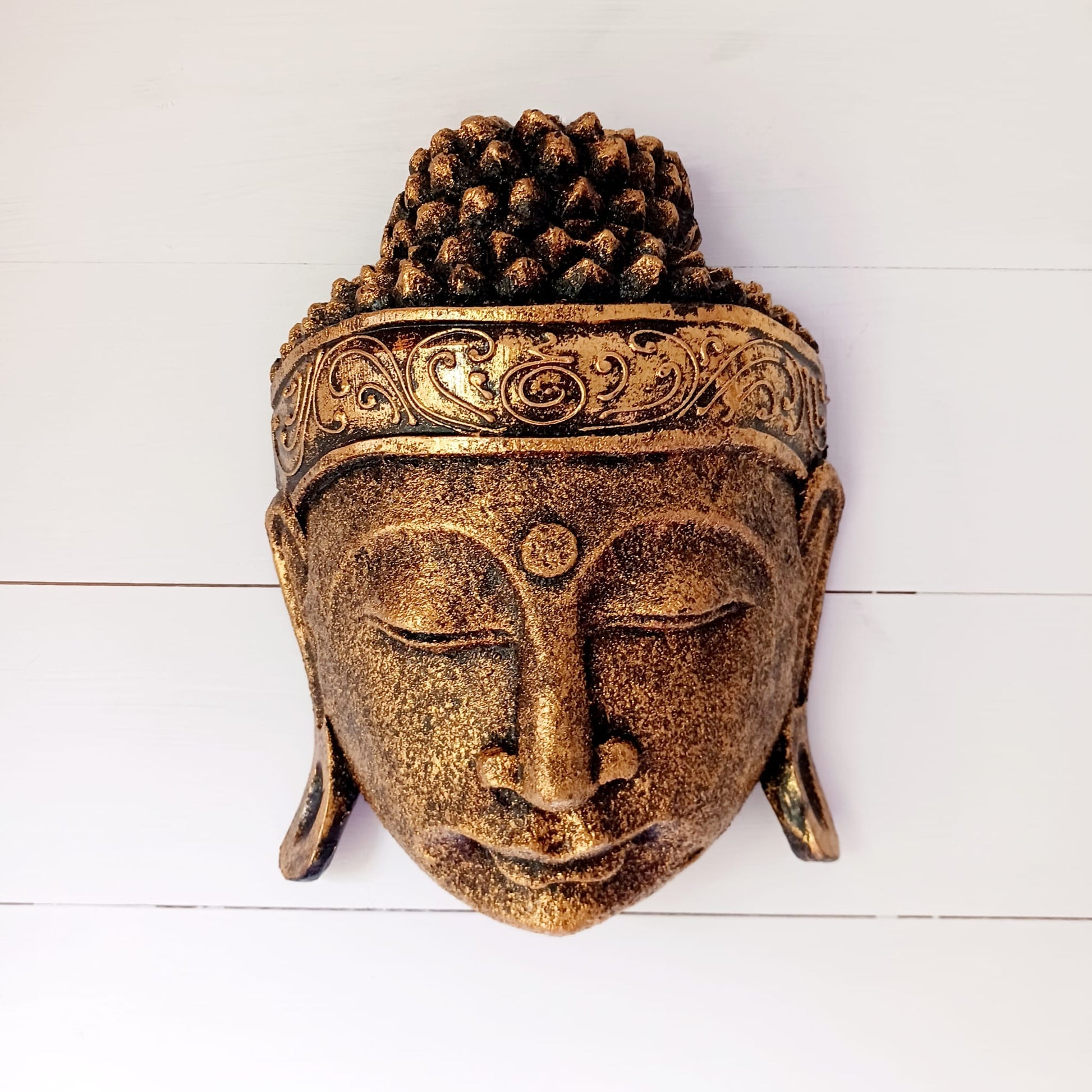 Hand Carved Buddha Head | Gold Shine Finish