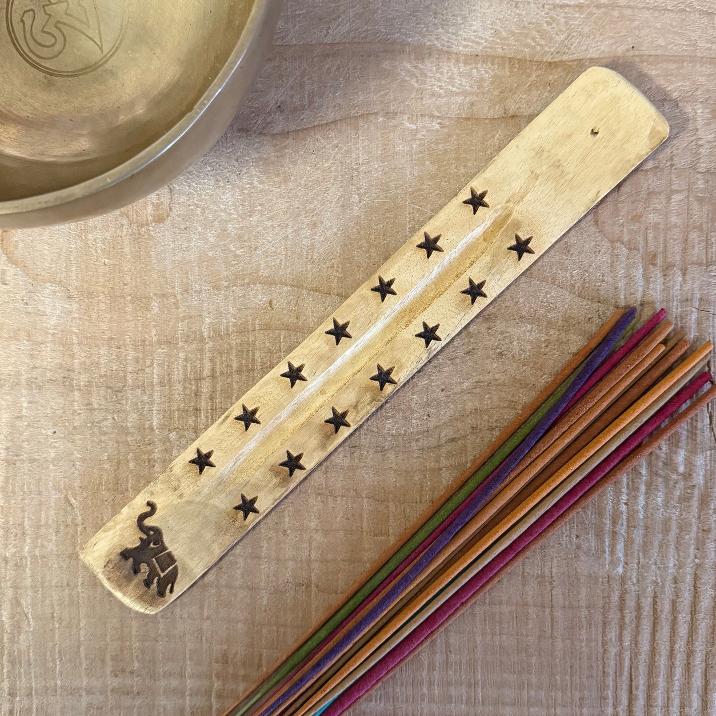 Natural mango wood incense stick holder with hand carved Ganesh design 26cm