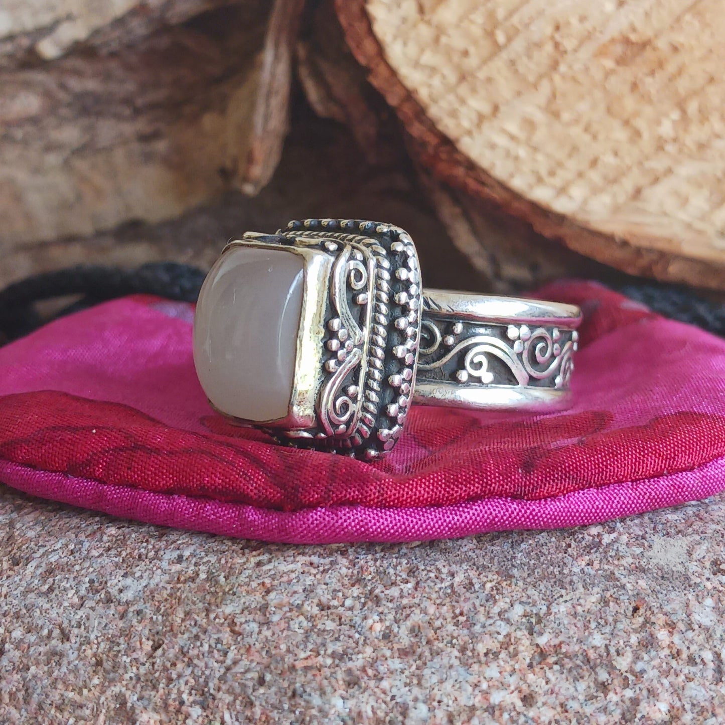 Solid Silver Tibetan Moonstone Ring Size (  )