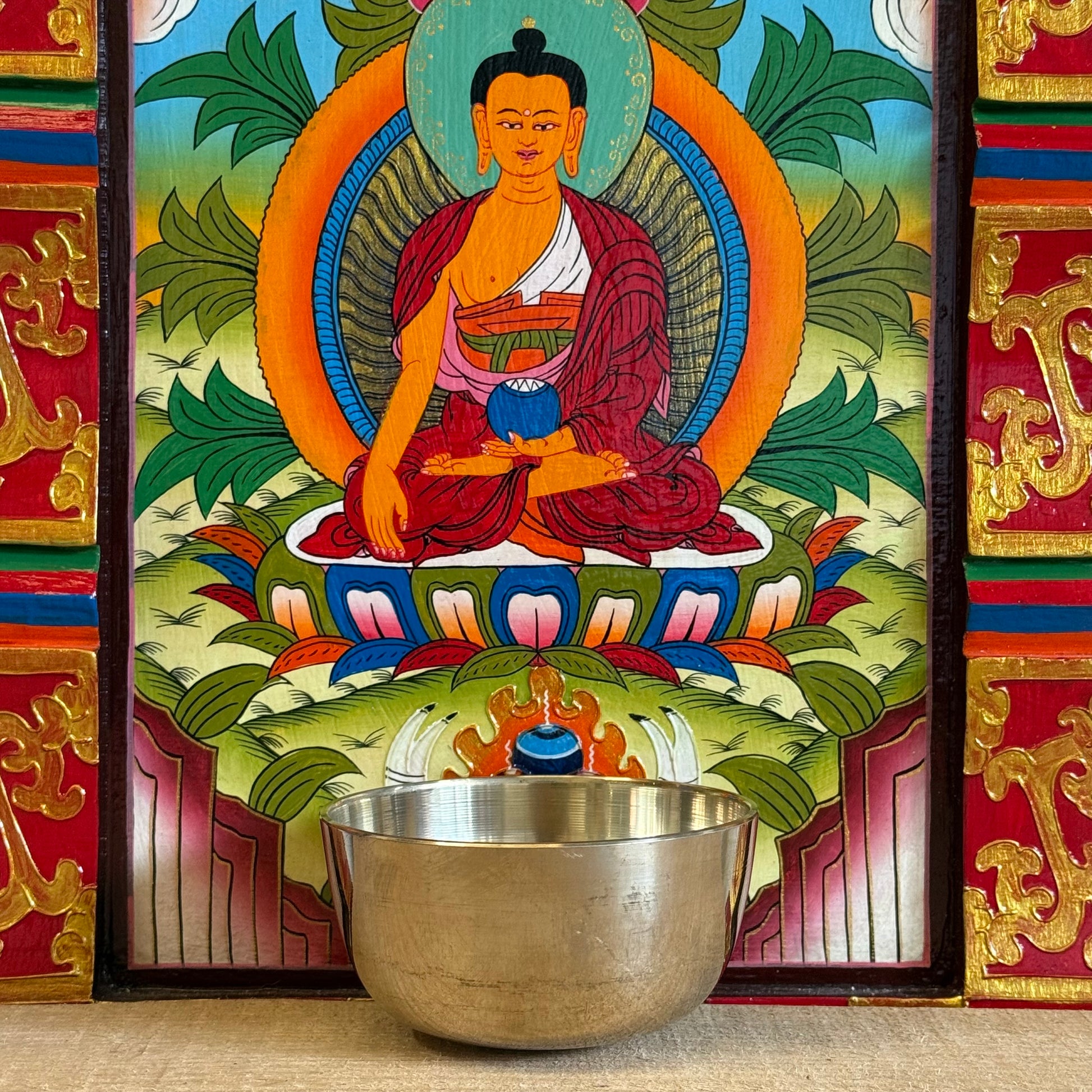 Large Singing Bowl Gift Set for Meditation, Sound Healing & Gifting

Handcrafted singing bowl set from Nepal. Perfect for meditation, healing, beginners & gifting. Includes bowl, striker, cushion & Lokta paper box.