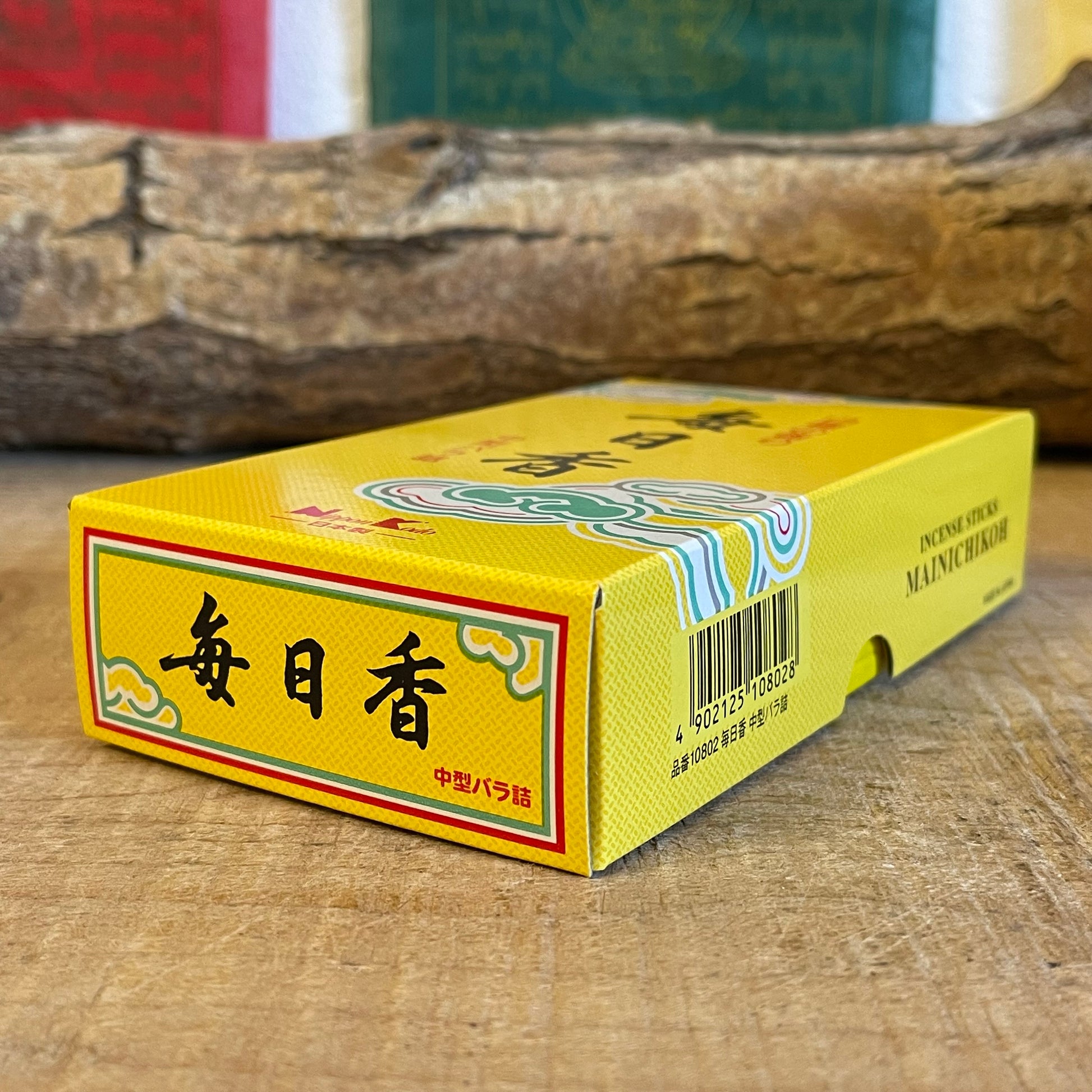 Mainichi-koh sandalwood incense is a form of daily use incense produced in Japan by famous manufacturers, Nippon Kodo. Mainichi-koh is the number one best selling brand in Japan.
