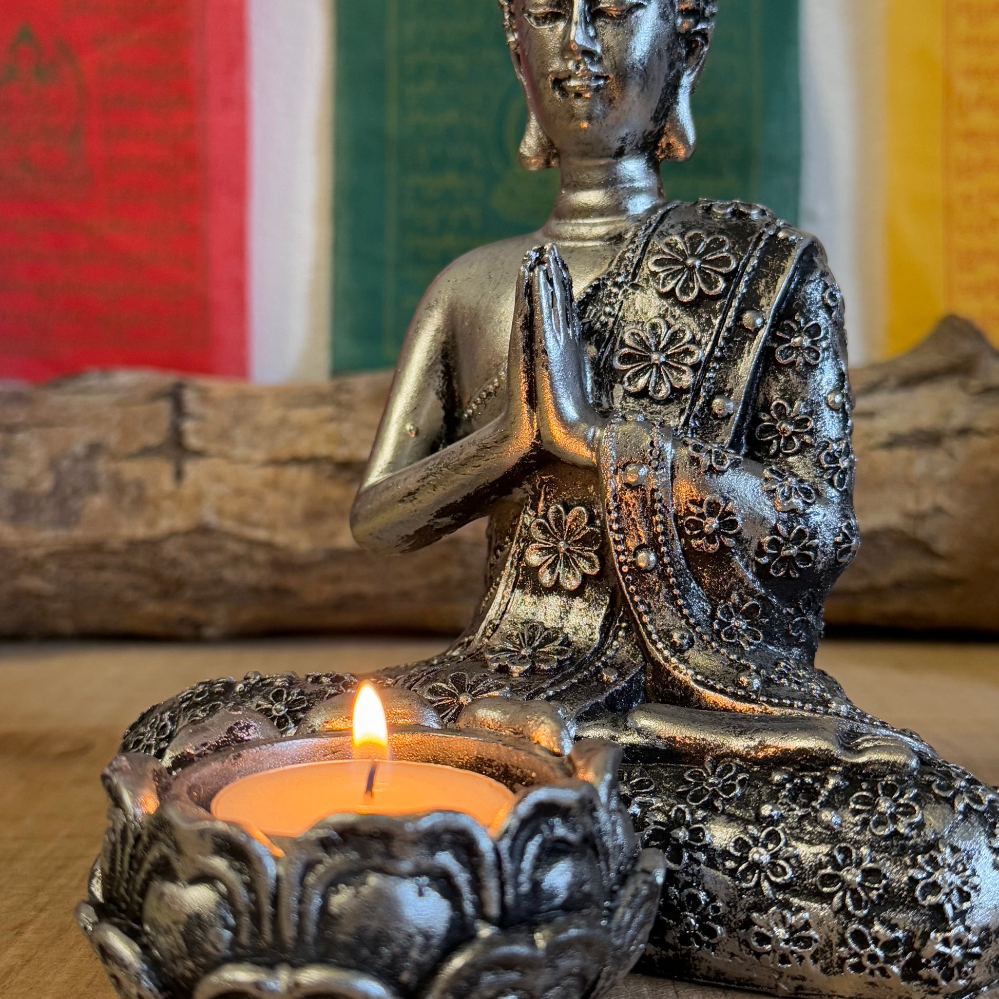 Shop our 20cm Thai-style Buddha statue with a vintage look, featuring the prayer mudra for balance and tranquility. Made from durable poly resin, perfect for meditation or decor.