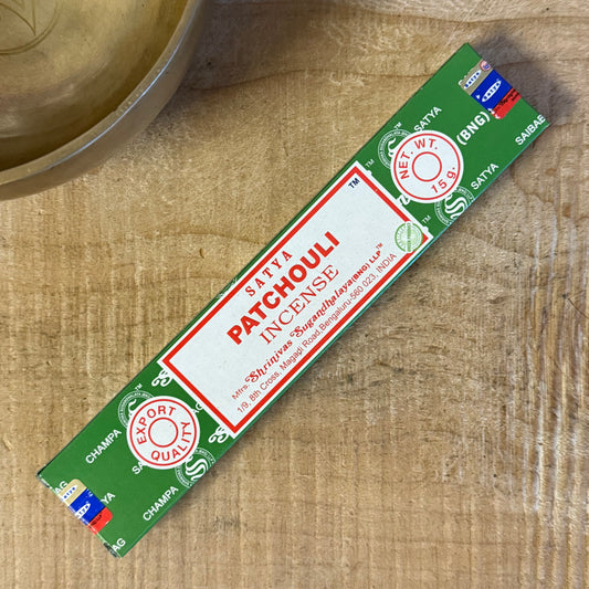 Satya Patchouli incense sticks 15g from the Nag Champa Collection. Hand-rolled sandalwood and patchouli incense for meditation and ritual use.