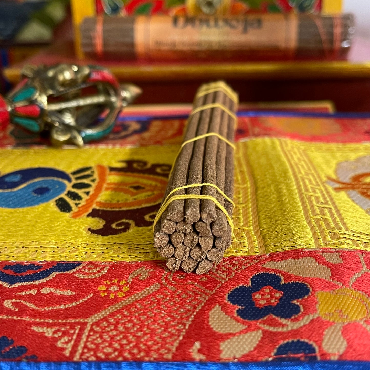 Chandra Devi Dhwoja Incense Special Aromatic Sandalwood