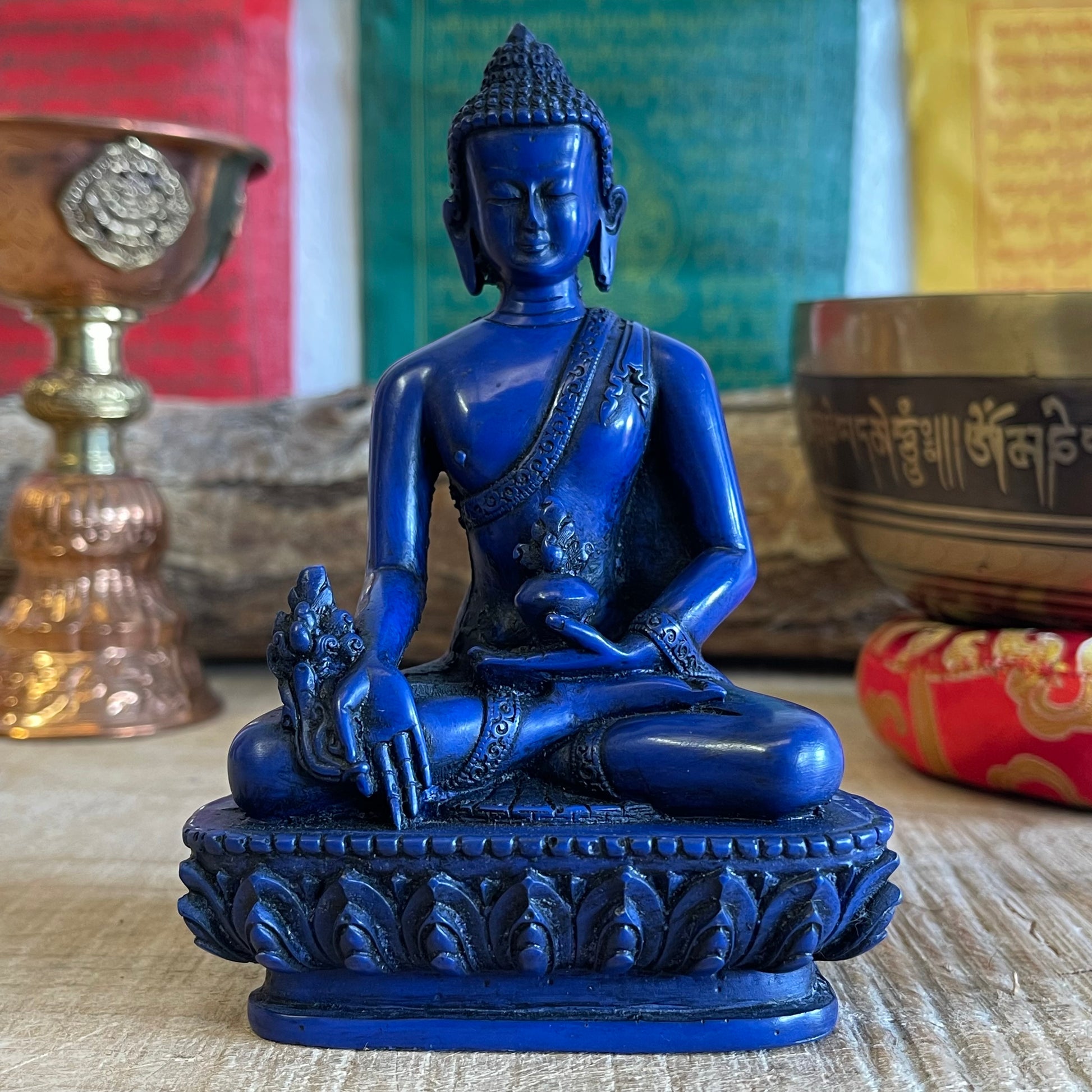 Shakyamuni Buddha Lapis Blue 14cm