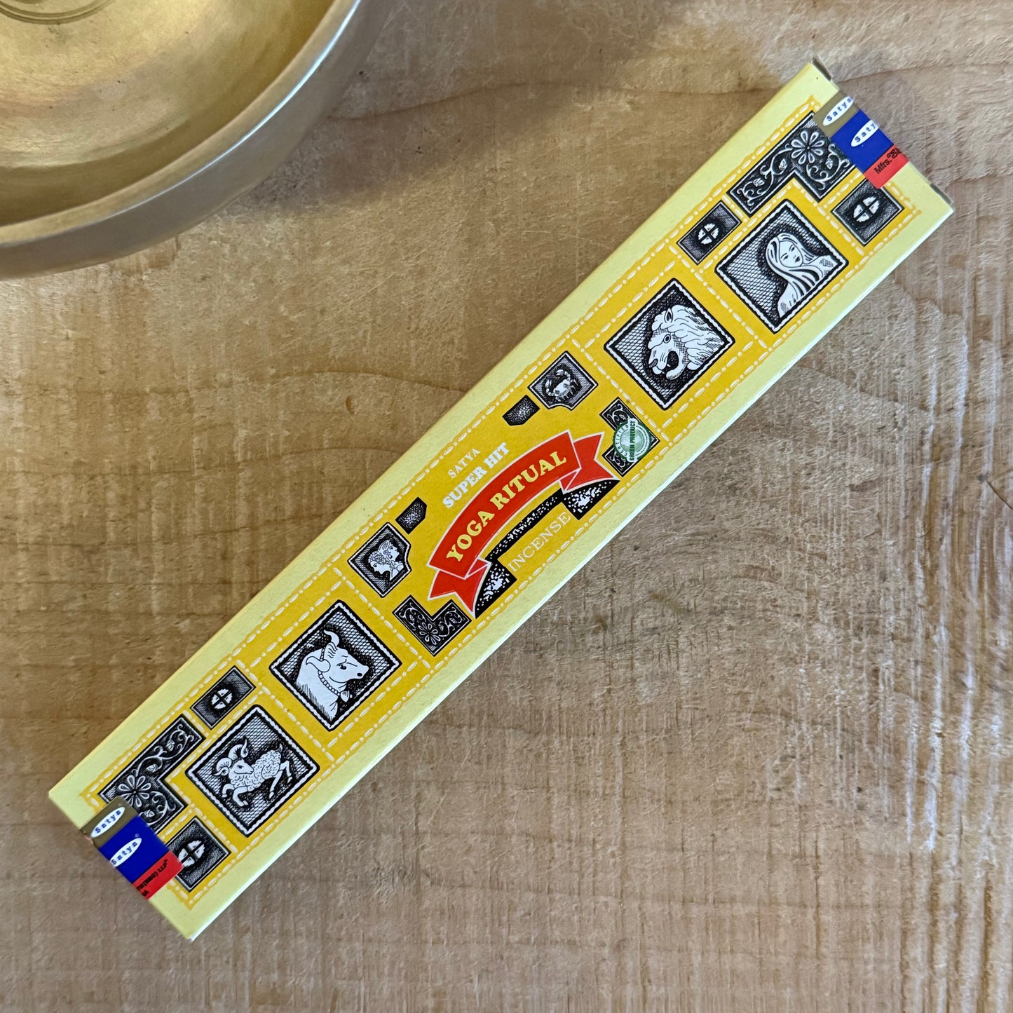 Satya Super Hit Yoga Ritual incense 15g from the Nag Champa Collection. Hand-rolled sandalwood incense for meditation, ritual, and cleansing.