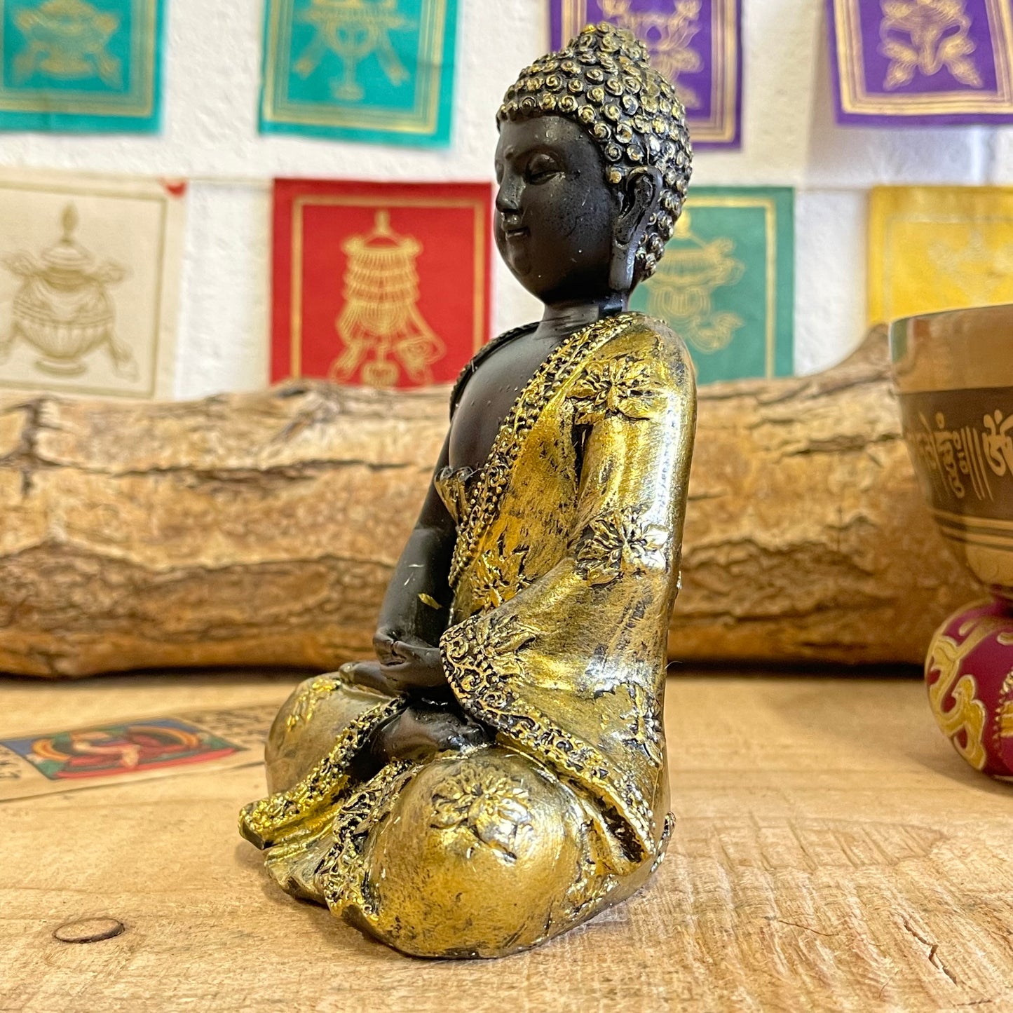 Buddha in Meditation (resin) 16 cm