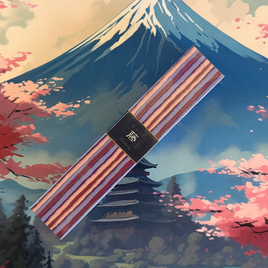 Kayuragi Wisteria Japanese incense sticks in Paulownia wood box