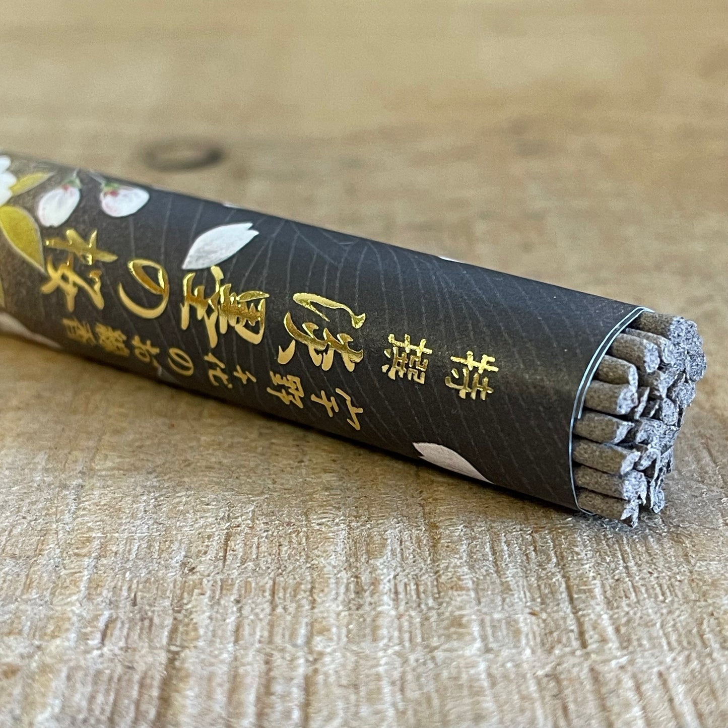 Tokusen Usuzumi no Sakura incense 50 sticks