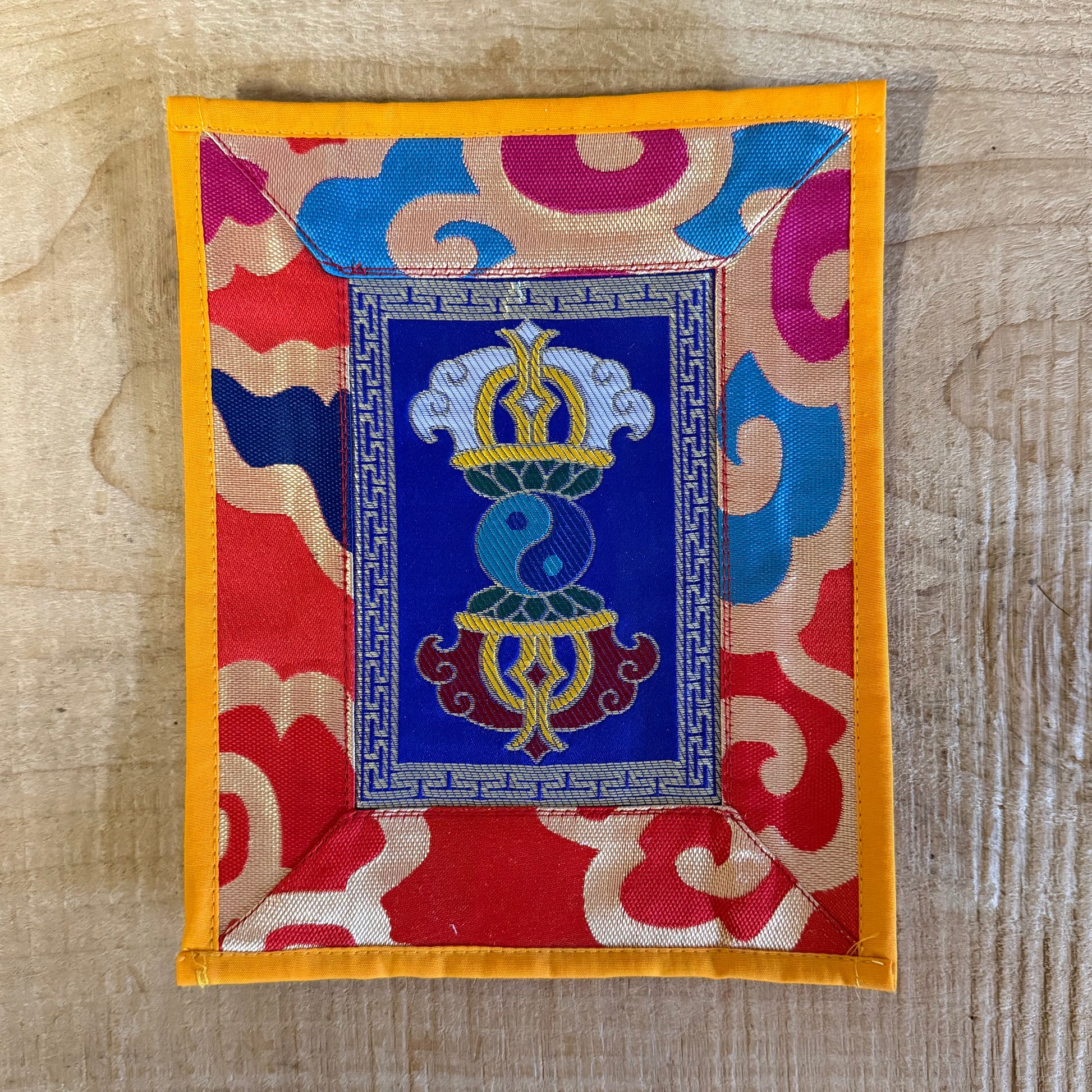 Tibetan Altar Cloth – Dorje Yin Yang Silk Brocade Mat 22 x 18 cm