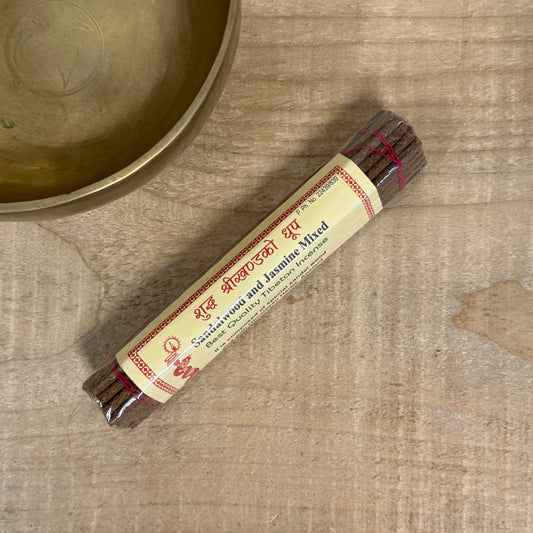 Kind soul, the Chandra Devi Sandalwood &amp; Jasmine Tibetan Incense is a fragrant hymn to the senses—a blend where the sacred calm of sandalwood meets the joyful brightness of jasmine, supported by over 30 traditional Himalayan herbs. This exotic union offers a lingering scent that is both peaceful and invigorating, like sunlight through forest mist.