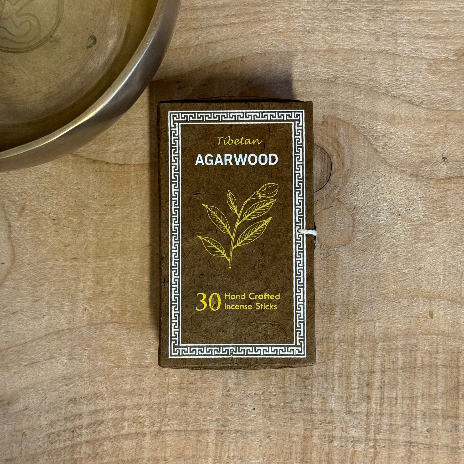 Agarwood, known as the “Wood of the Gods,” has been cherished in Tibetan Buddhism for centuries. It is revered for guiding practitioners inward—toward clarity, grounding, and inner peace. This sacred incense is used during meditation to bring energy to the center, awaken higher consciousness, and calm both mind and spirit.