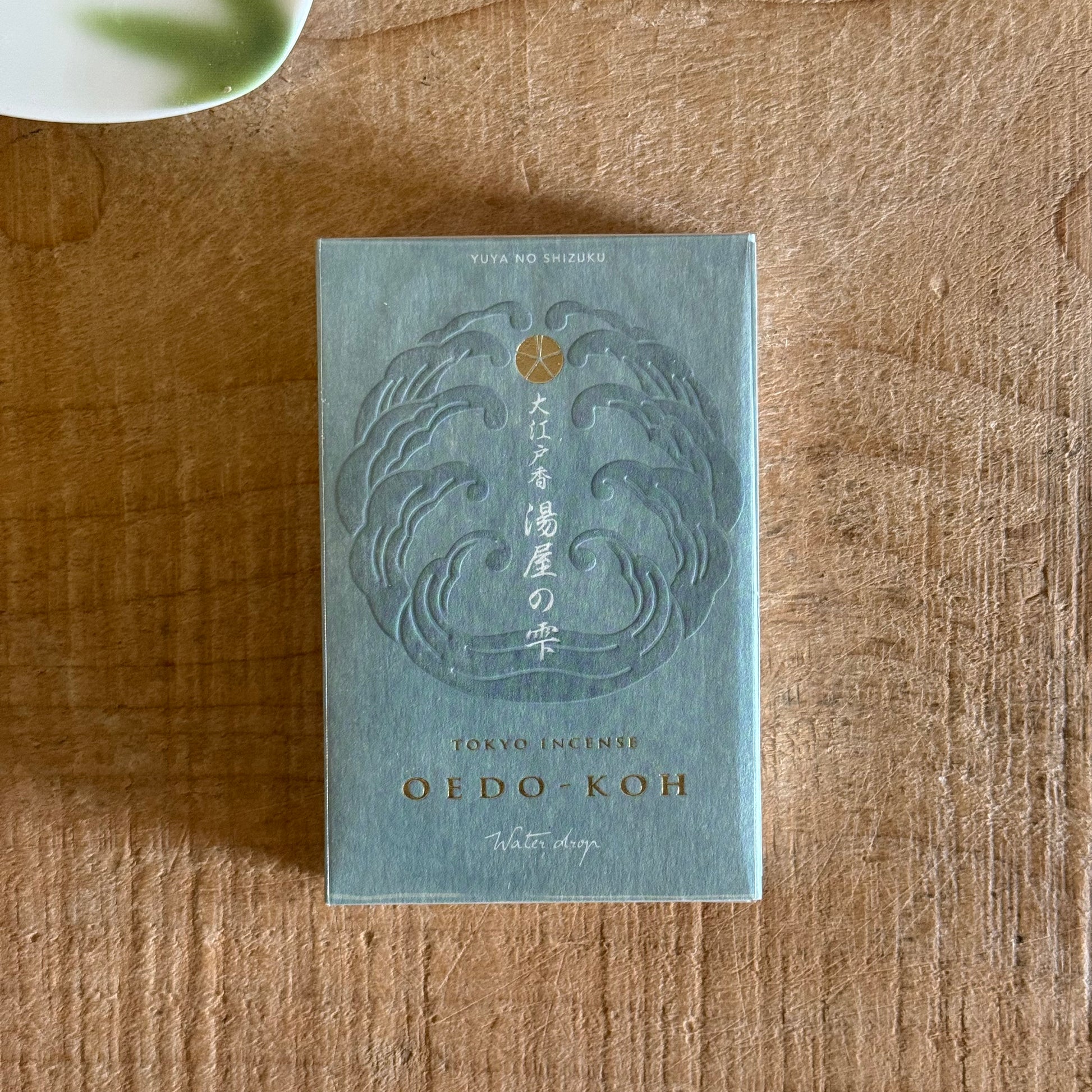 Oedo-Koh Water Drop Japanese Incense – 60 Sticks Natural Incense

Oedo-Koh Water Drop Japanese incense sticks. 60 natural sticks with floral warmth, ideal for meditation, relaxation, and spiritual practice.