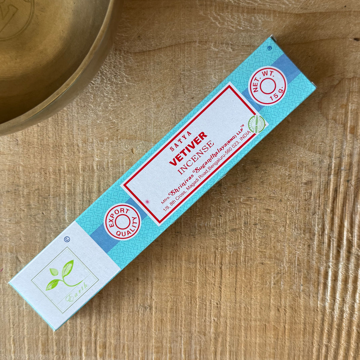 Satya Vetiver incense sticks 15g pack containing 10 fragrant incense sticks with an earthy, woody aroma.