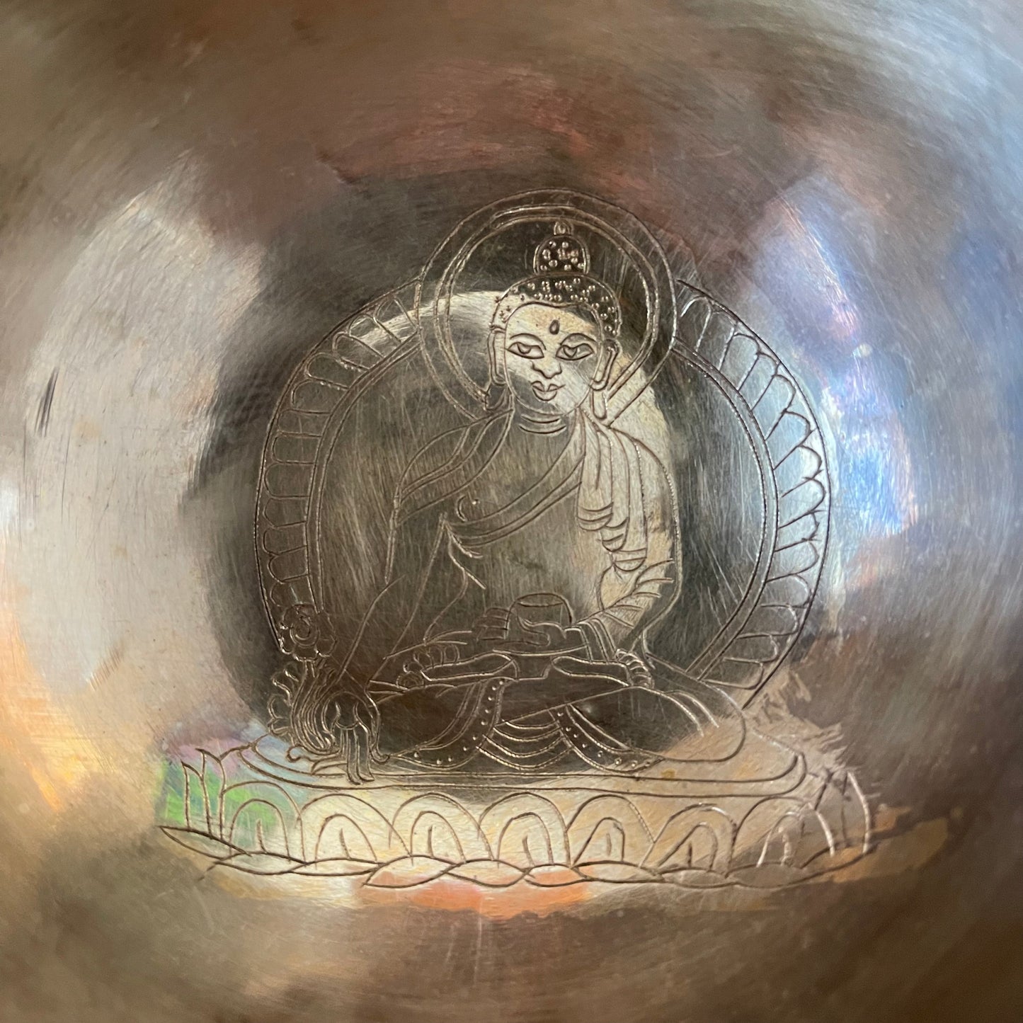 Singing Bowl Medicine Buddha (engraving) 13.5 cm (473gm)