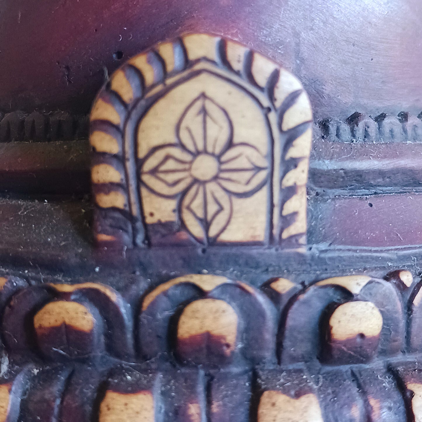 Bring the serenity of Buddhist tradition into your space with this simple Resin Boudhanath Stupa, beautifully fashioned as a commemorative monument. Traditionally, stupas serve as sacred structures that enshrine holy relics associated with the Buddha or revered spiritual figures.