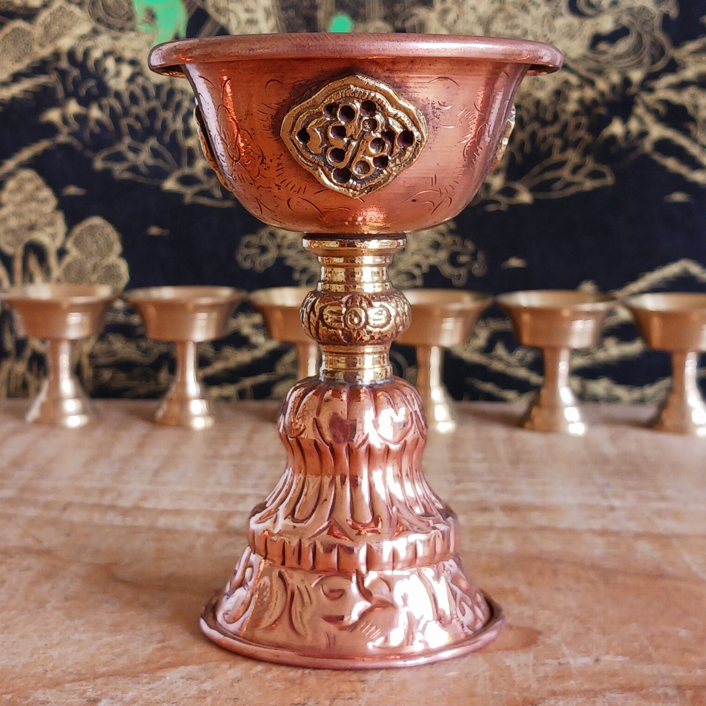 Illuminate your spiritual space with this Traditional Copper Tibetan Butter Lamp, a sacred symbol used across Himalayan temples and homes. These lamps are a cornerstone of Tibetan Buddhist practice, traditionally lit each morning to represent the illumination of wisdom and to dispel ignorance.
