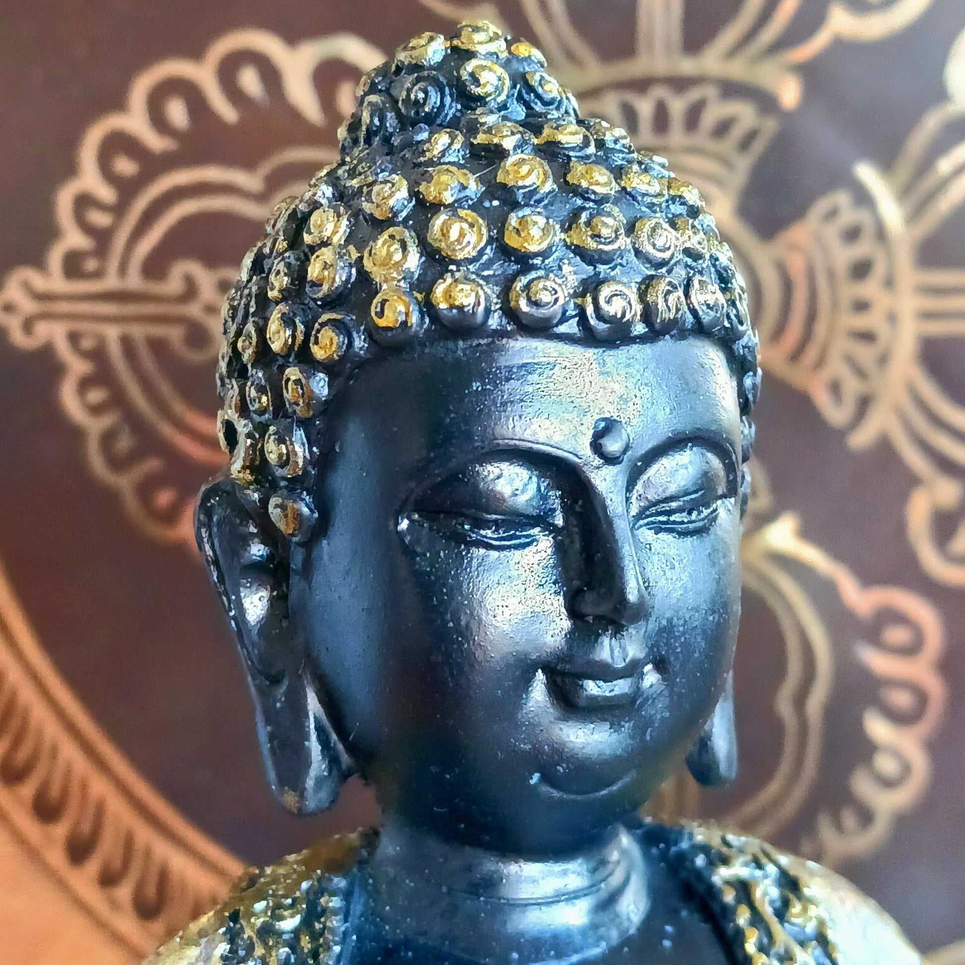Bring peace, mindfulness, and timeless beauty into your space with this Thai style Buddha statue, featuring a vintage-inspired finish and the sacred Dhyana Mudra—the hand gesture of meditation.