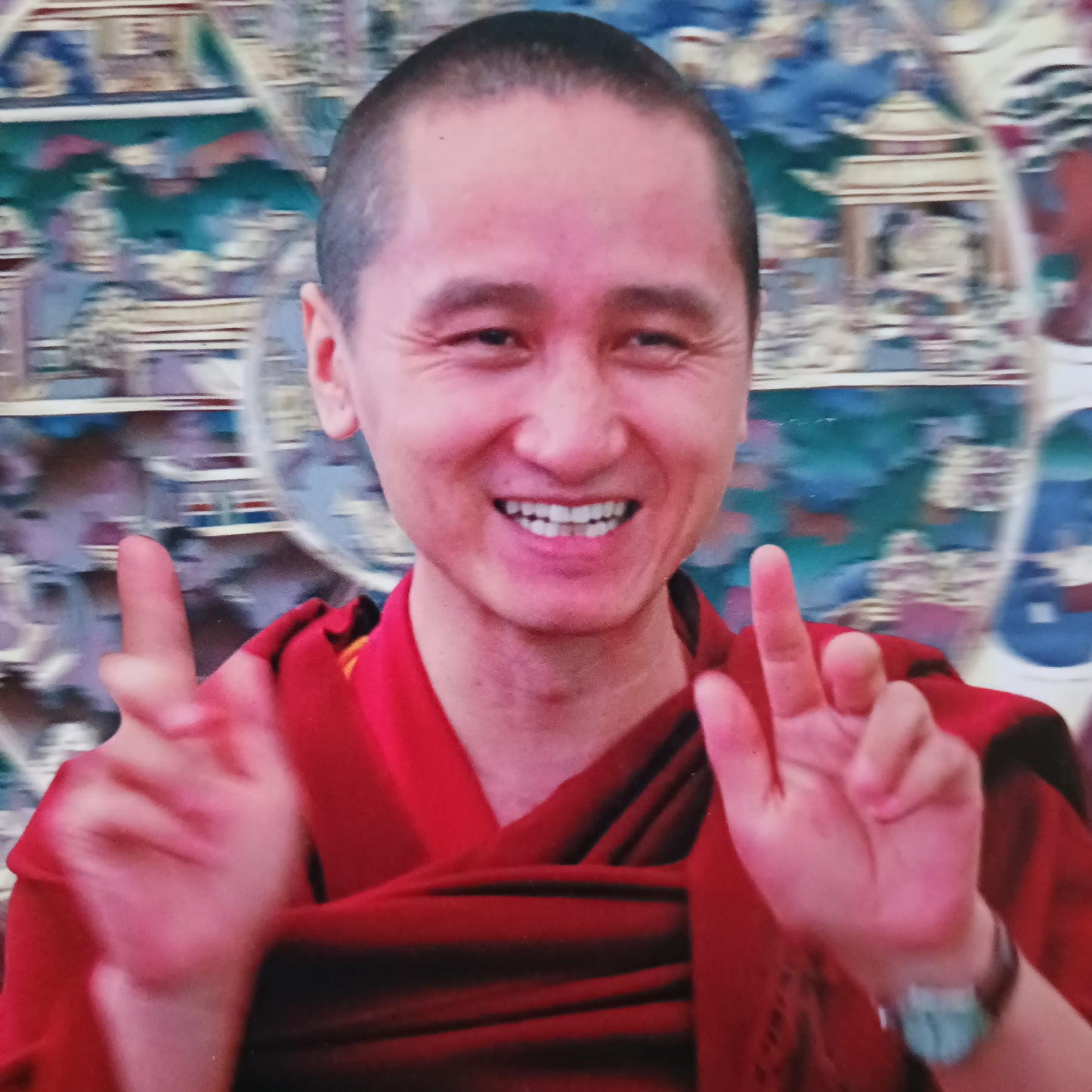 This remarkable book presents rare and accessible oral teachings by Geshe Tenzin Zopa on two essential foundations of Buddhist philosophy: Karma and the Twelve Links of Dependent Origination. Karma reveals how every action inevitably shapes our future experiences, while the Twelve Links illuminate the cycle through which ignorance and craving perpetuate rebirth and suffering.