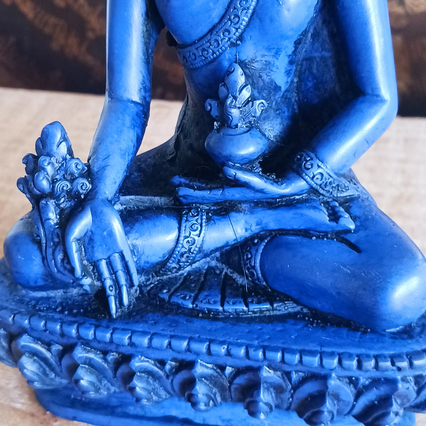 Invite peace, healing, and spiritual balance into your space with this stunning Medicine Buddha (Bhaiṣajyaguru) statue, cast in a radiant, vibrant blue. Revered throughout Mahayana Buddhist traditions, especially in Tibet and East Asia, the Medicine Buddha embodies the power to alleviate physical, emotional, and spiritual suffering.