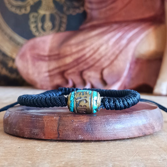 Experience the timeless beauty and spiritual symbolism of this handcrafted Tibetan Mantra Rope Bracelet. Each bracelet is skilfully woven with high-quality braided cord, designed to be durable, lightweight, and comfortable for daily wear.