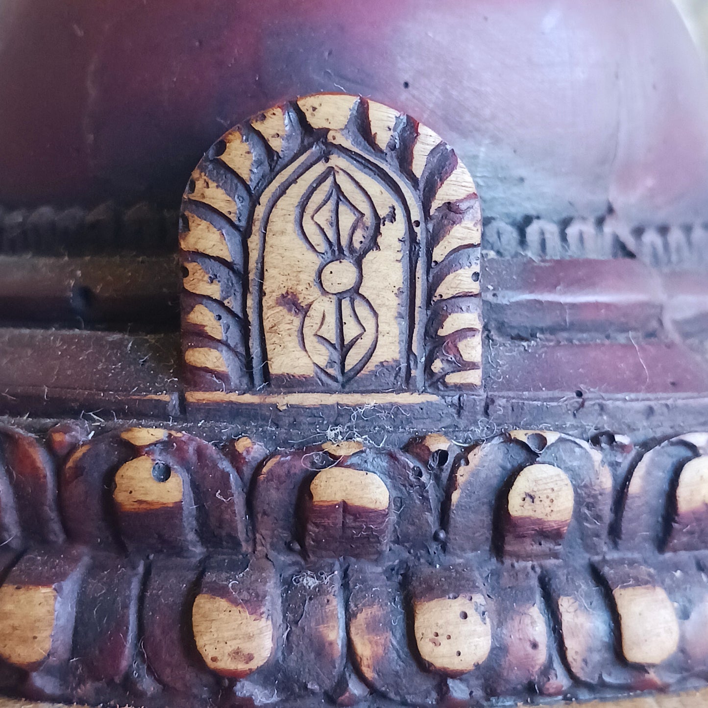 Bring the serenity of Buddhist tradition into your space with this simple Resin Boudhanath Stupa, beautifully fashioned as a commemorative monument. Traditionally, stupas serve as sacred structures that enshrine holy relics associated with the Buddha or revered spiritual figures.