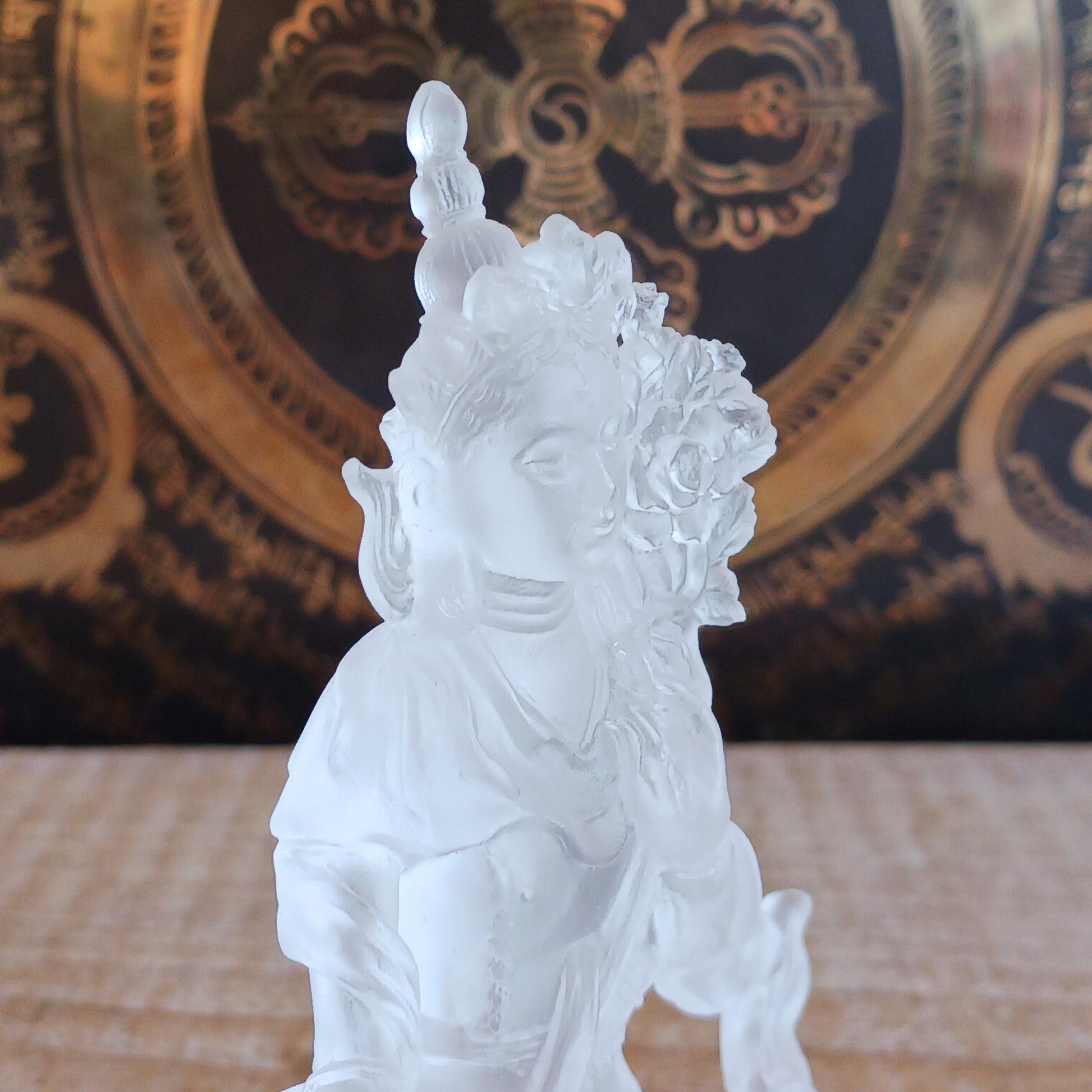 Invite peace, healing, and the sacred feminine into your space with this exquisite Transparent White Tara Statue. Expertly crafted from high-quality glazed glass, this statue beautifully embodies White Tara, a revered female Buddha in Tibetan Buddhism known for her compassion, wisdom, and healing powers.