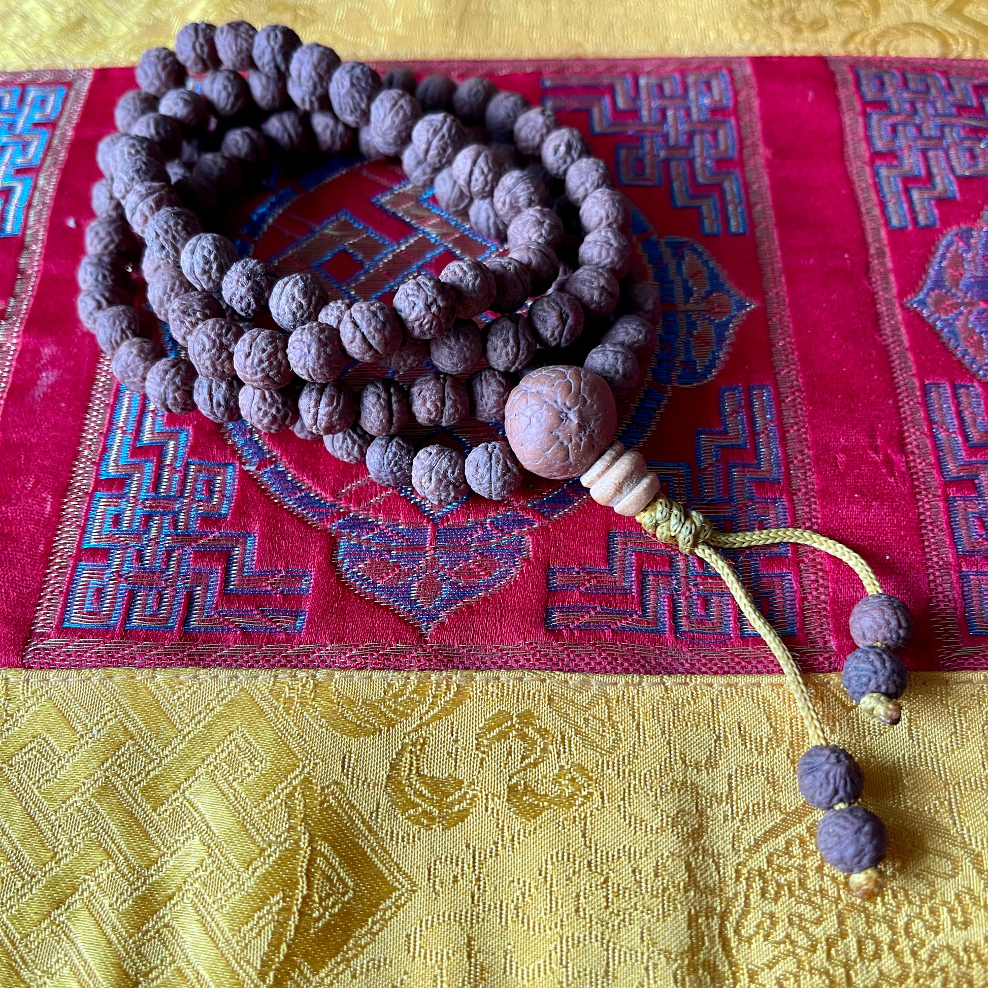 Buddhist prayer beads Rako Japa Mala Lotus beads Natural The
