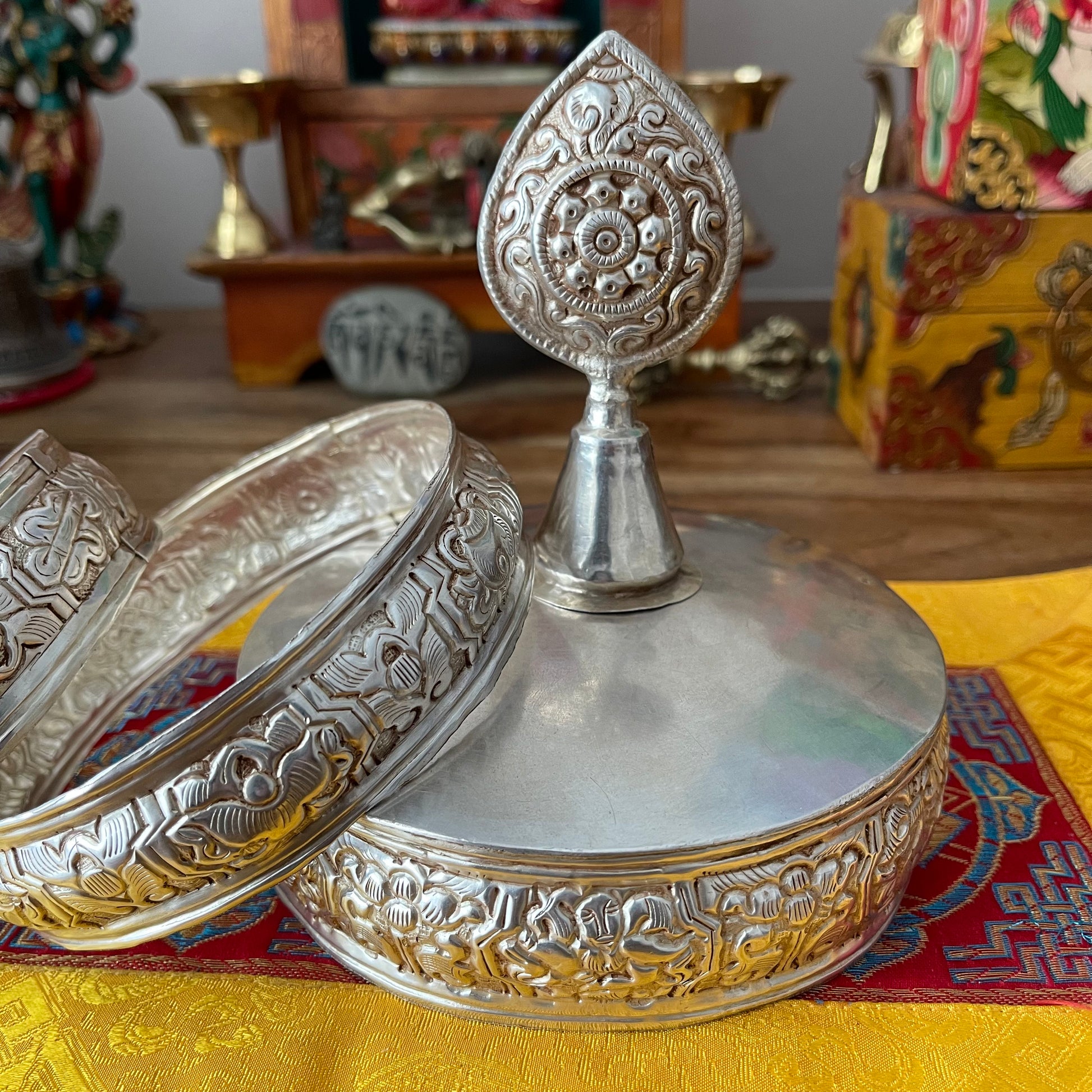Auspicious carved Mandala offering Set Silver