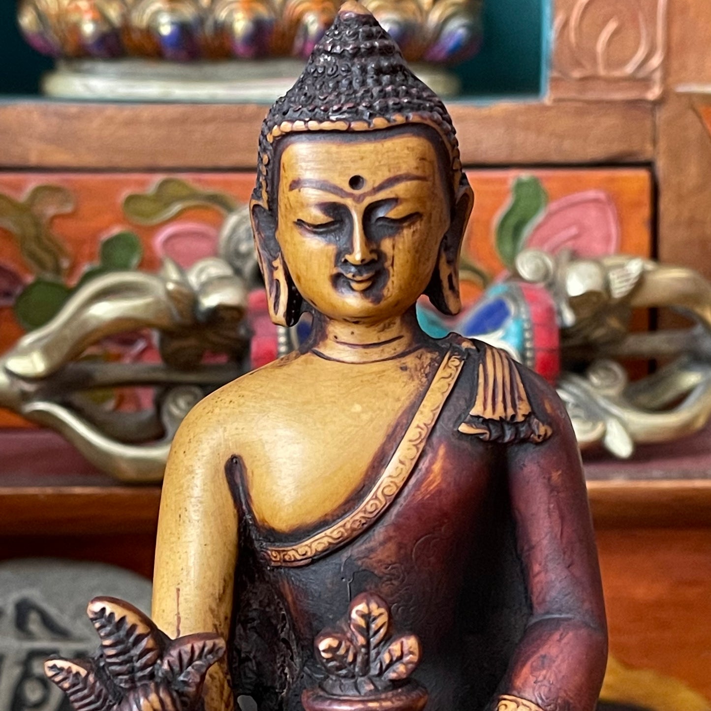 Medicine Buddha Resin Statue 14 cm | Small Buddha Statue