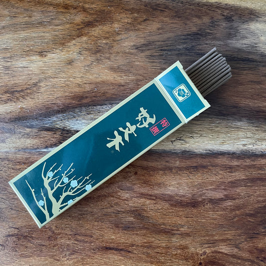 Tokusen (Excellent) Kobunboku Incense - Medium Box (80 Short Sticks)